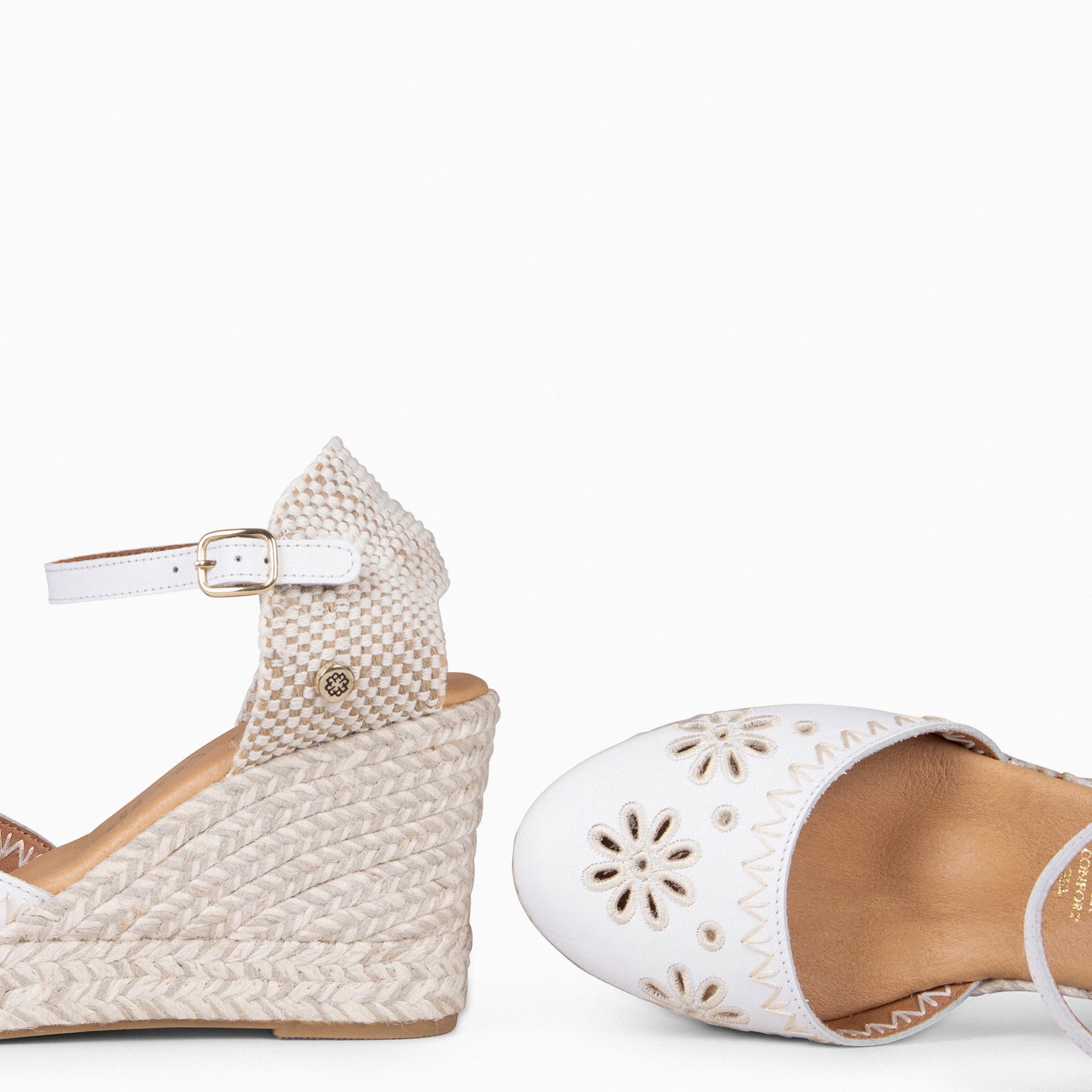 CASARES – Espadrilles en cuir brodé BLANC