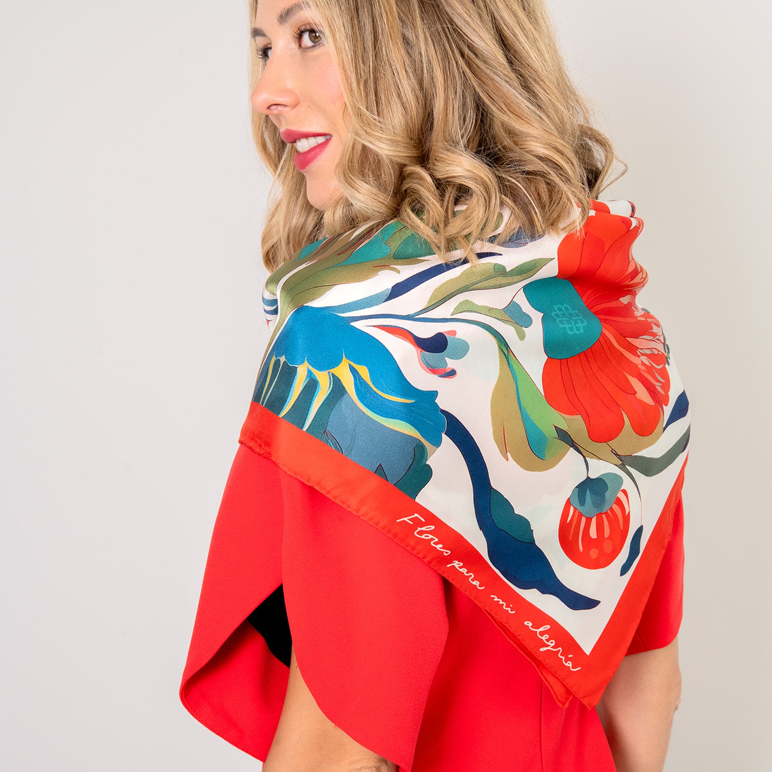 FLORALIA - 100% natural silk scarf