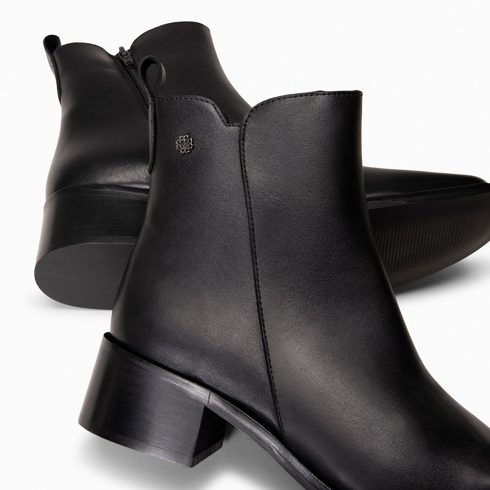 BERLIN – BLACK Women’s low booties