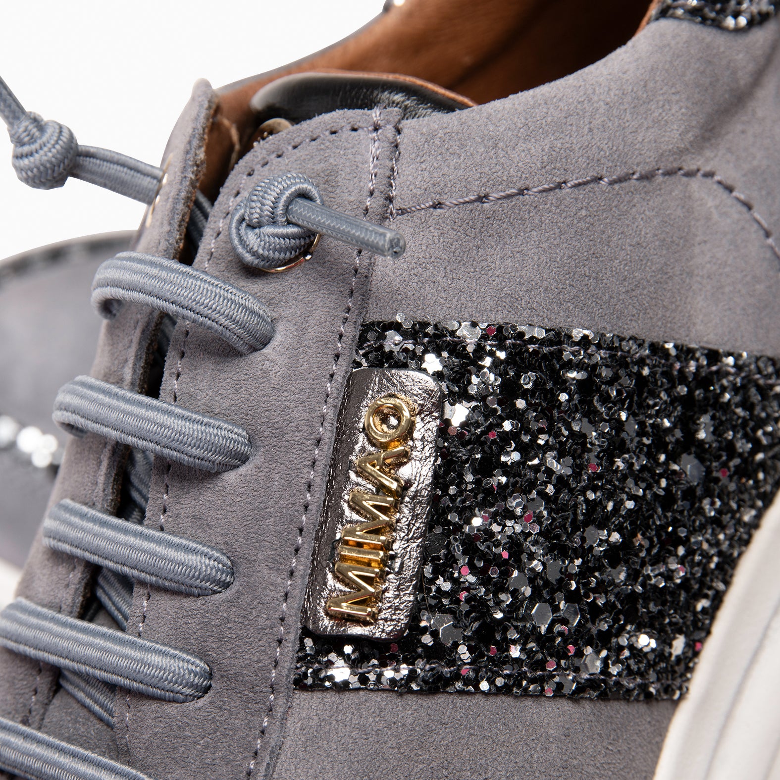 PAU - Zapatillas con cuña GRIS