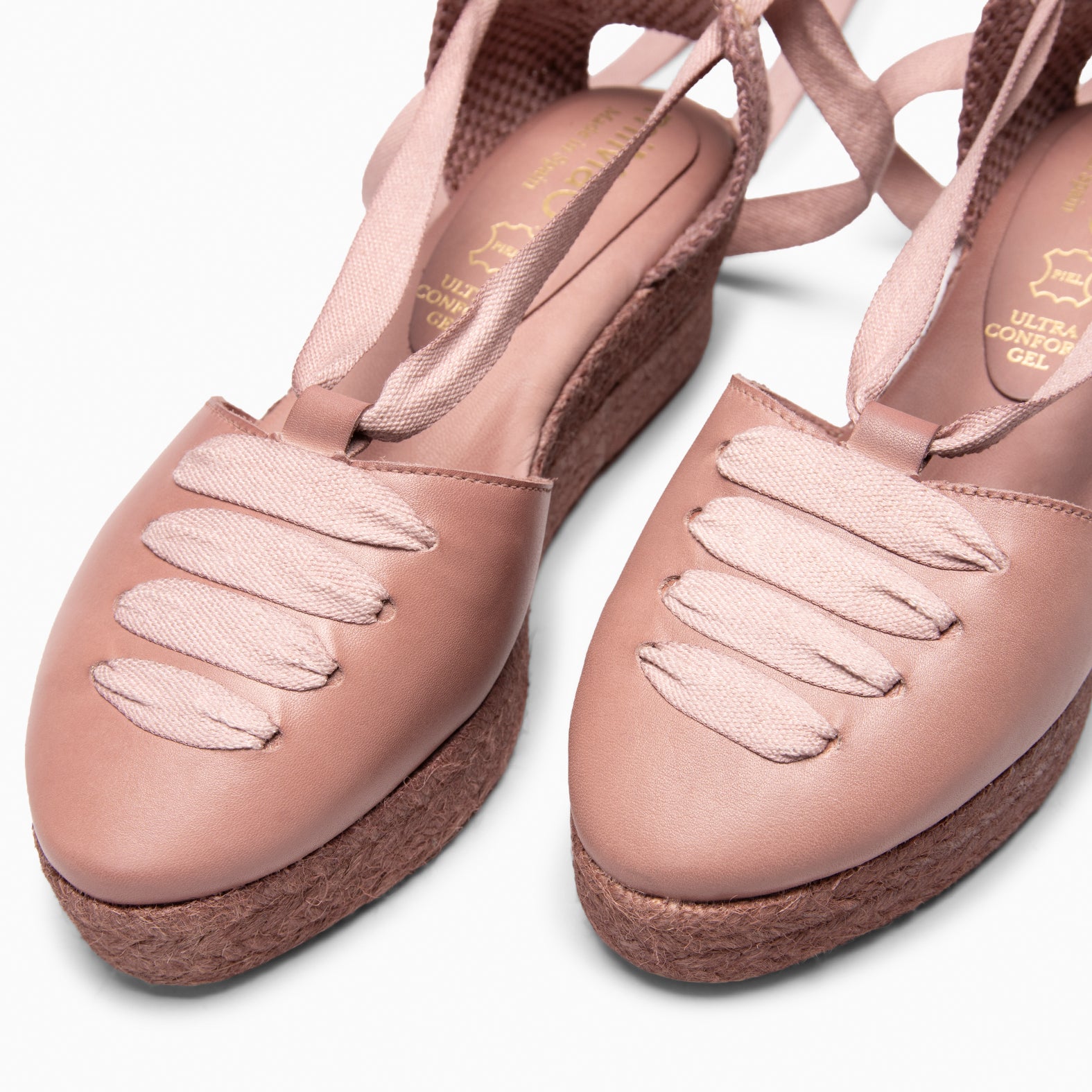 NOJA - LIGHT PINK Espadrilles with natural dyeing