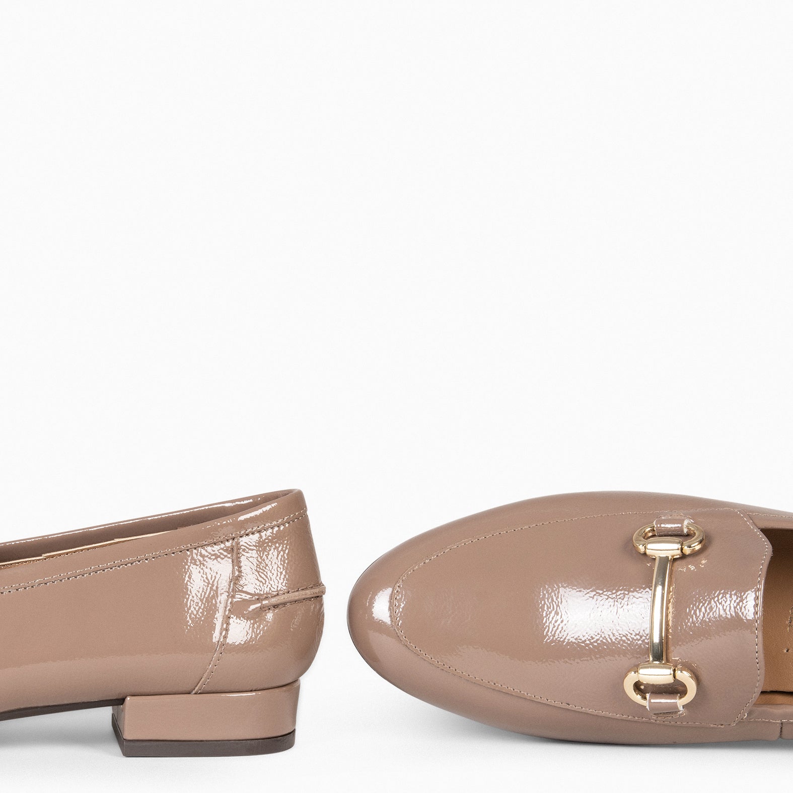 ISABEL – TAUPE Flat moccasins