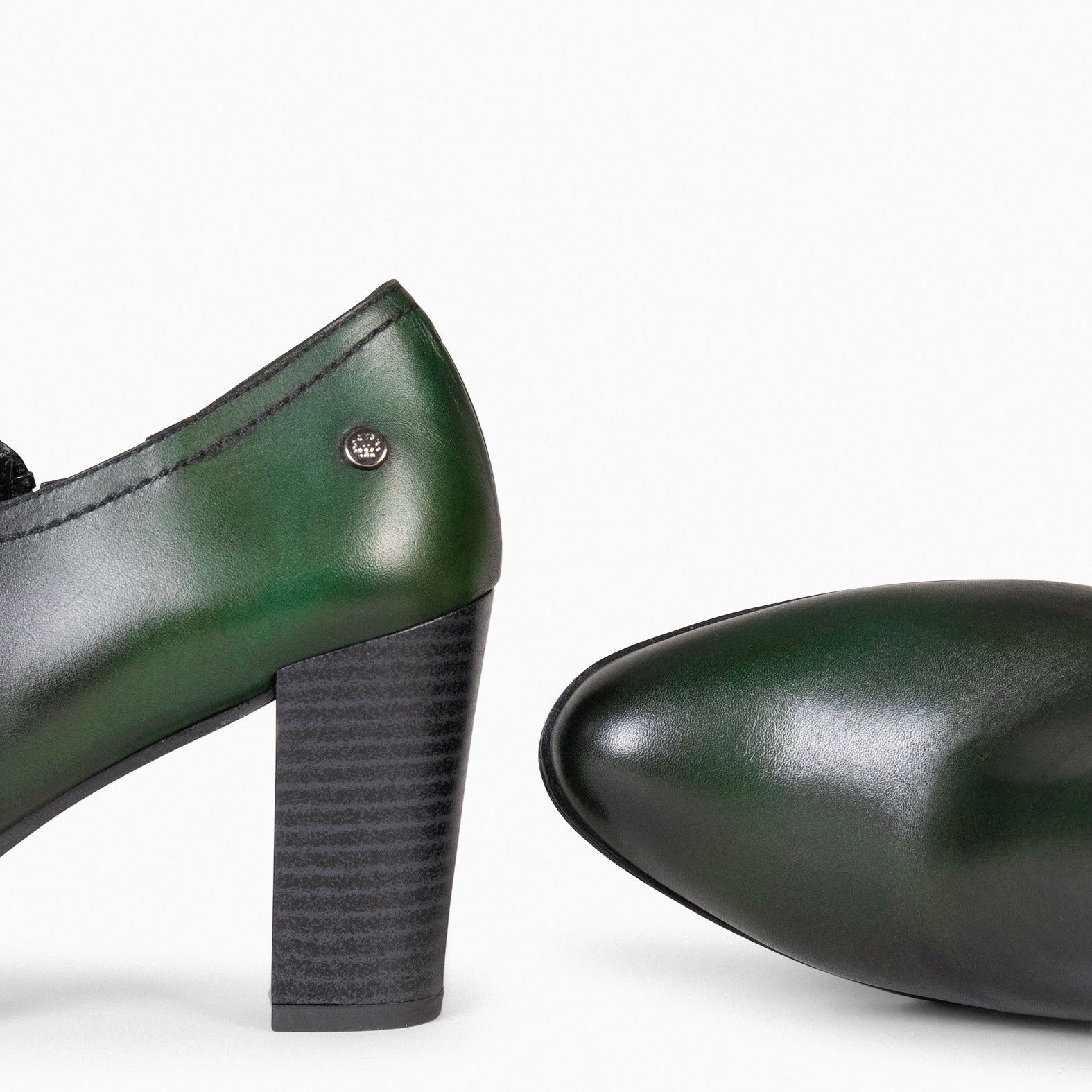 DAYANA - Botín tobillero en VERDE