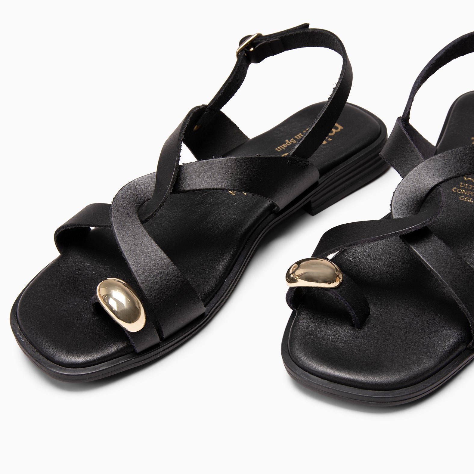HELIA - Sandalias planas de piel NEGRO