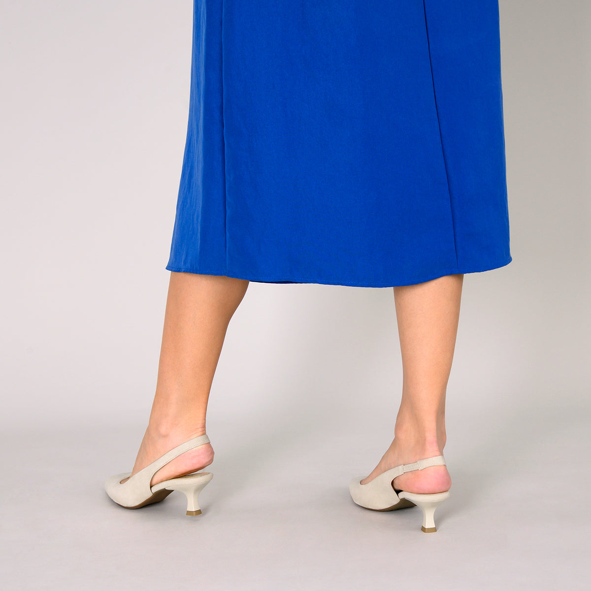 KITTEN – BEIGE low heel slingback