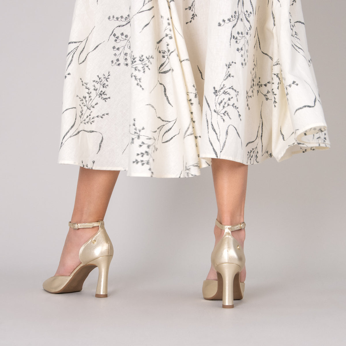 AINHOA – GOLDEN elegant heels