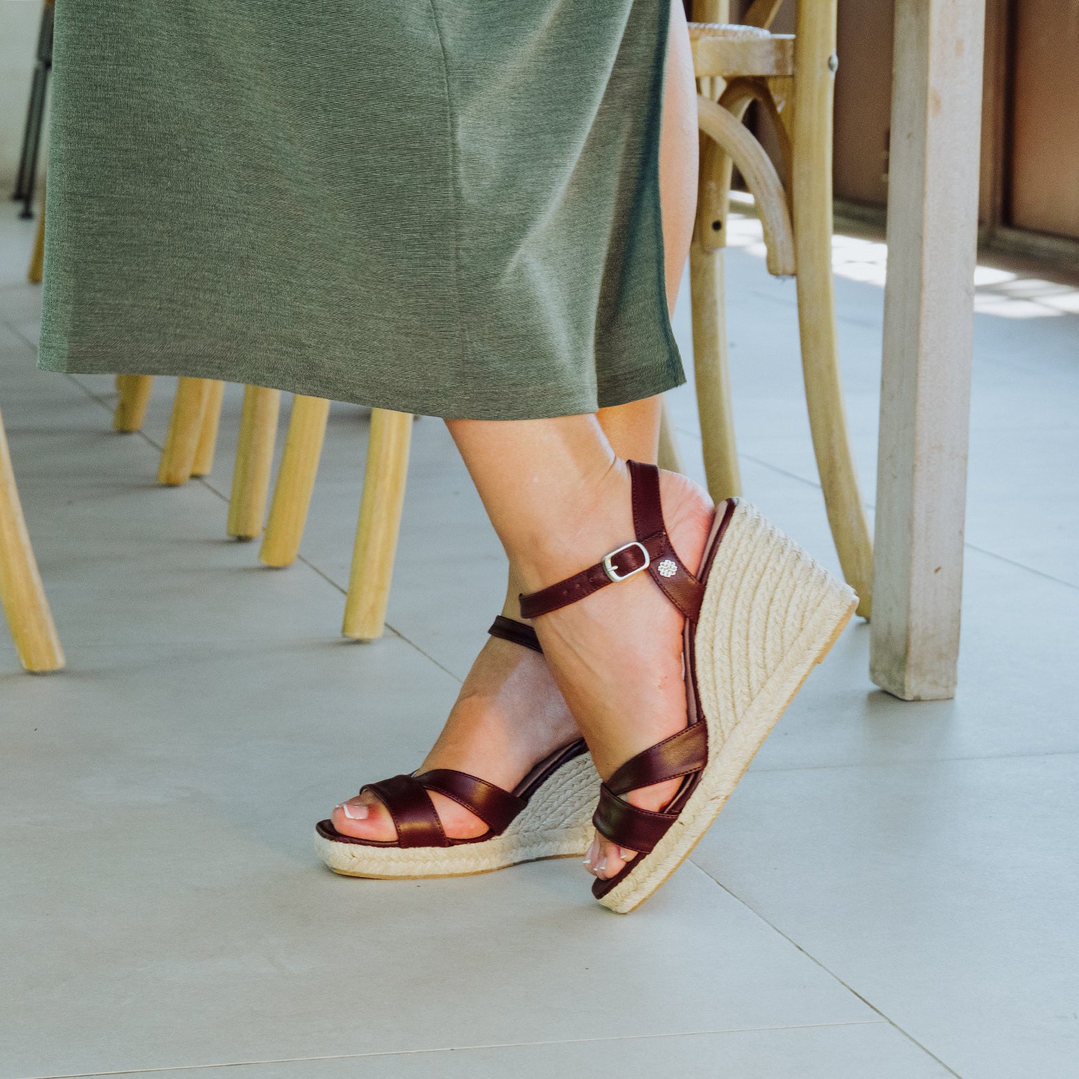 MANILVA - Sandales style espadrilles à haut talon MARRON