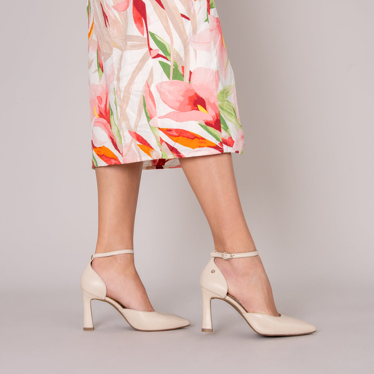 AINHOA – NUDE elegant heels