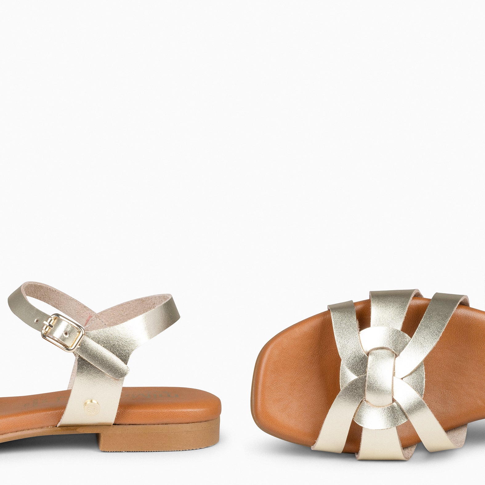 LIVIA - GOLDEN Elegant flat sandals