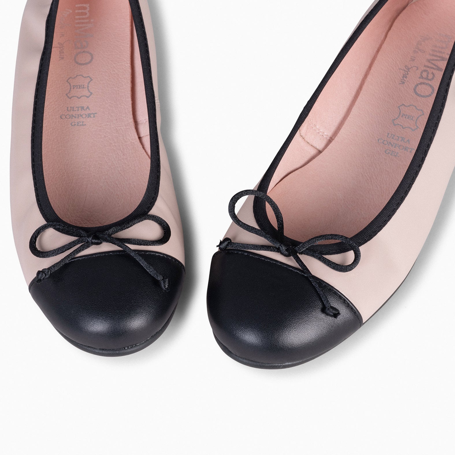 BALLET – NUDE ballerina flats with black toe
