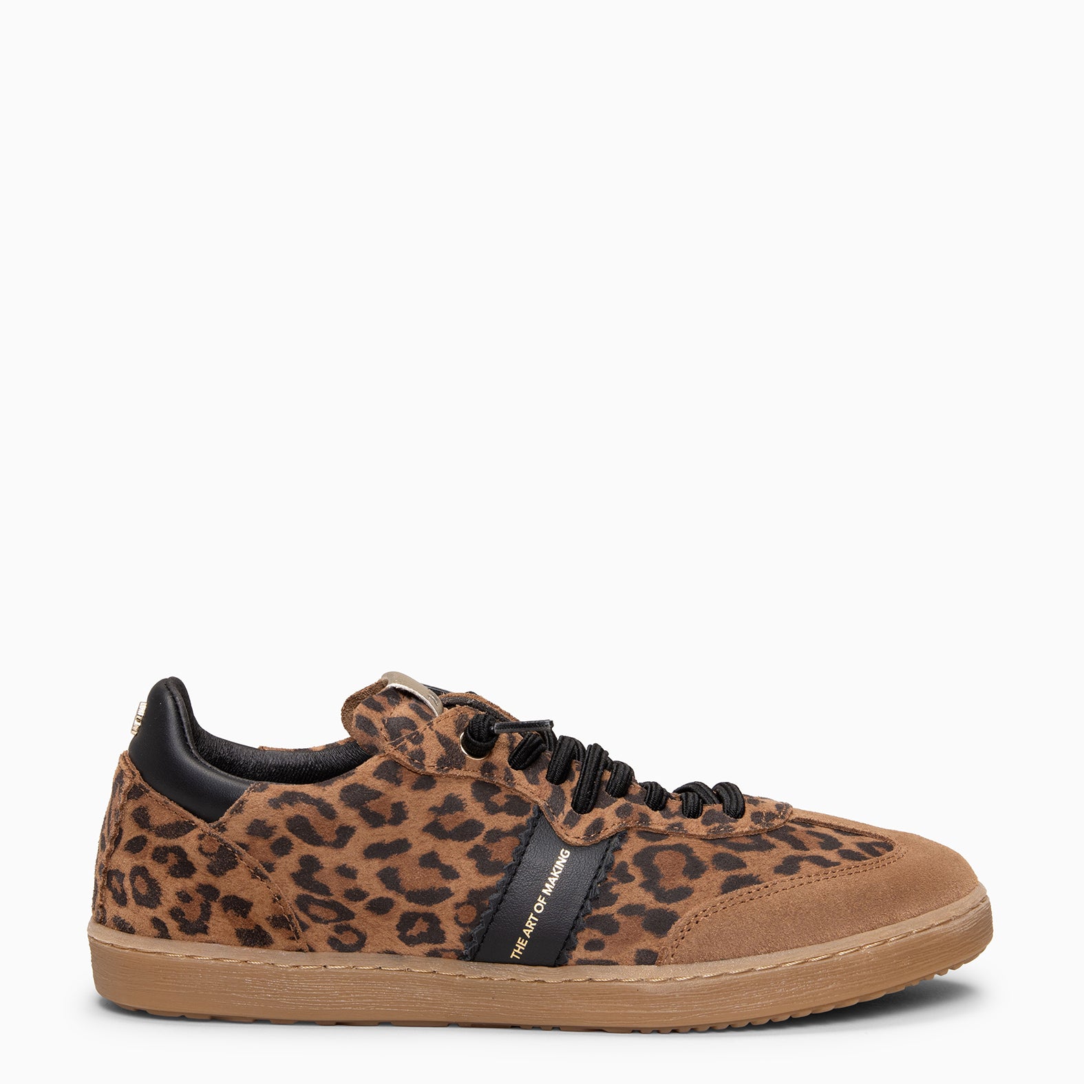 STÜDIO 01 - Deportivos LEOPARDO