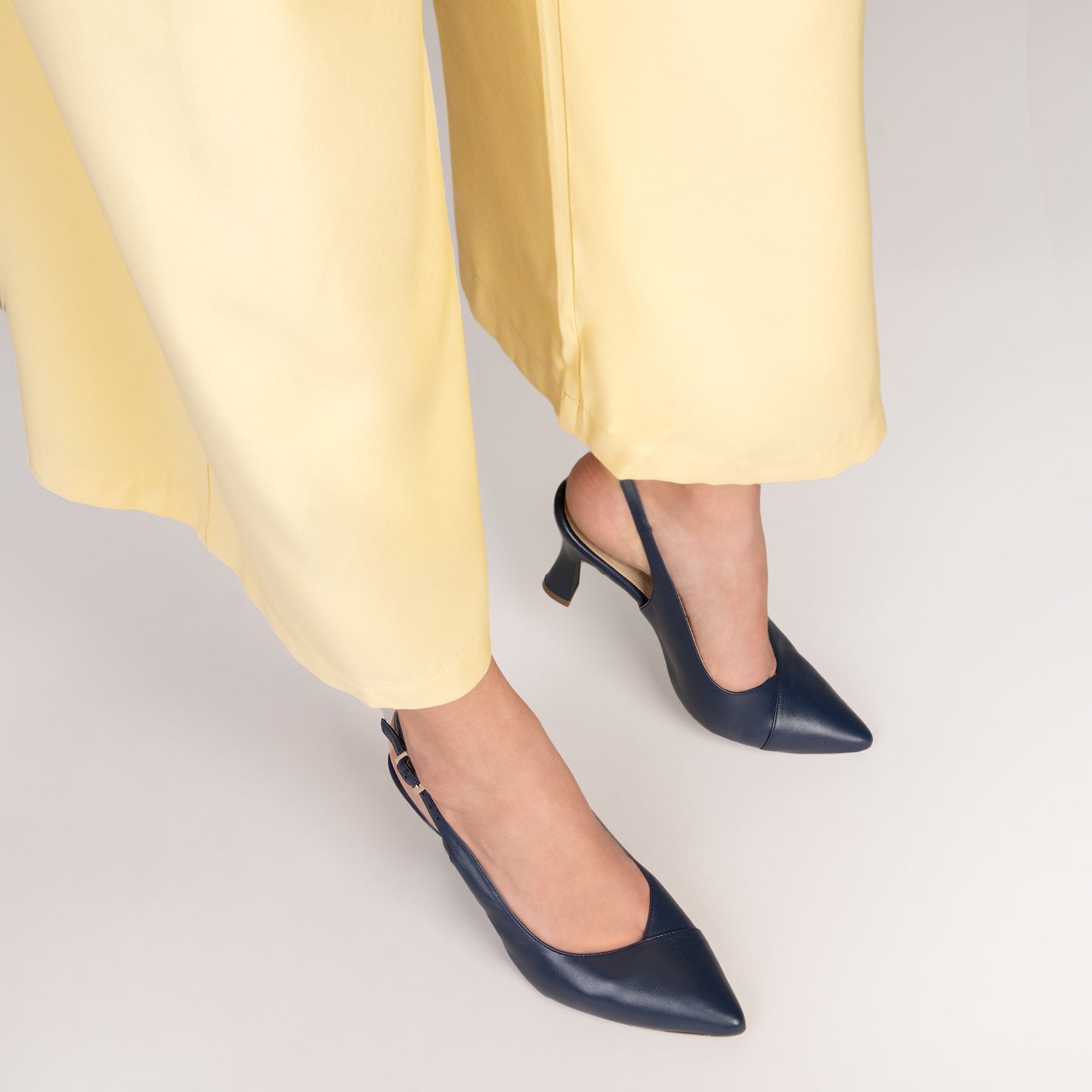 GLAM SLINGBACK – NAVY Slingback pump