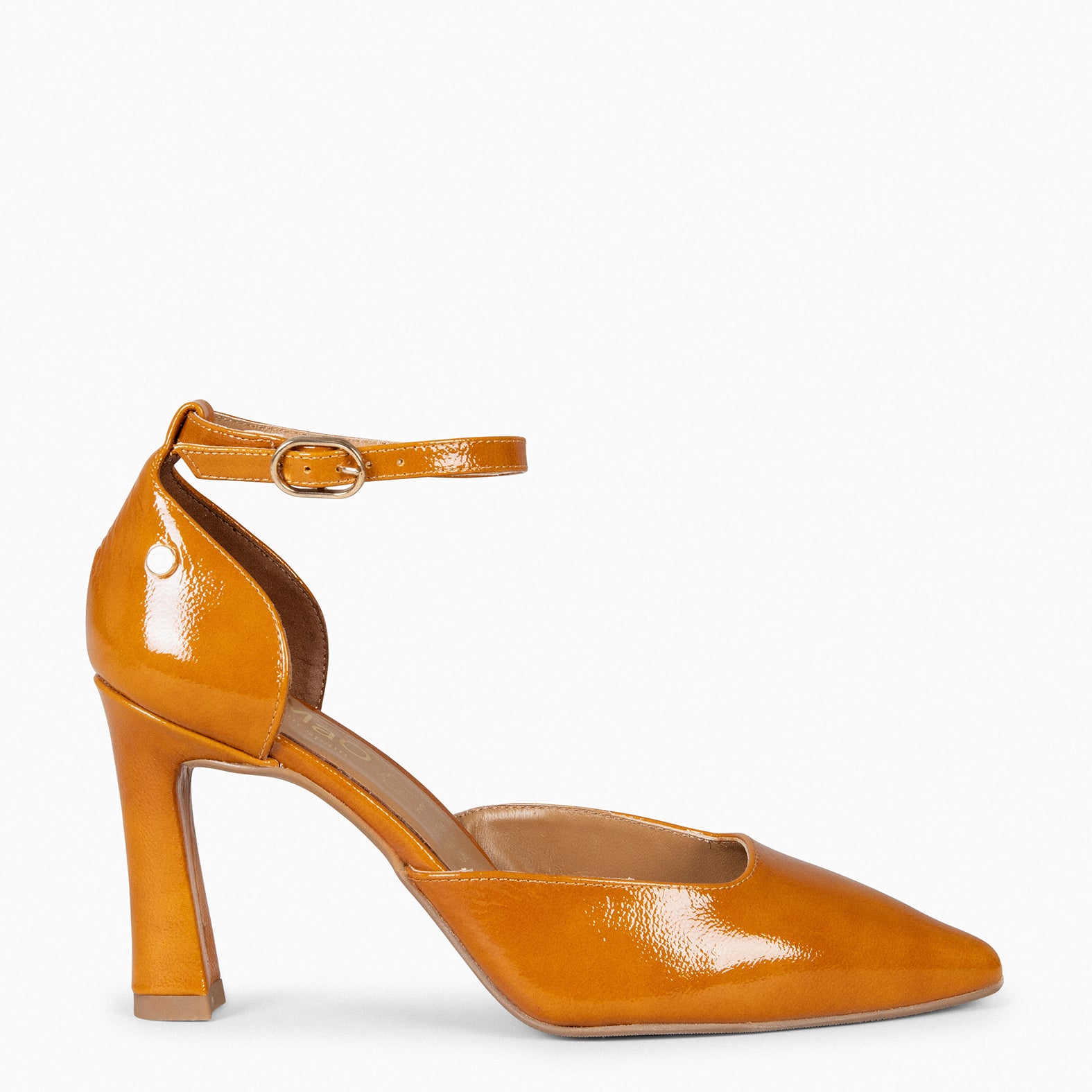 AINHOA – Escarpins en cuir vernis à talon haut CAMEL miMaO ®