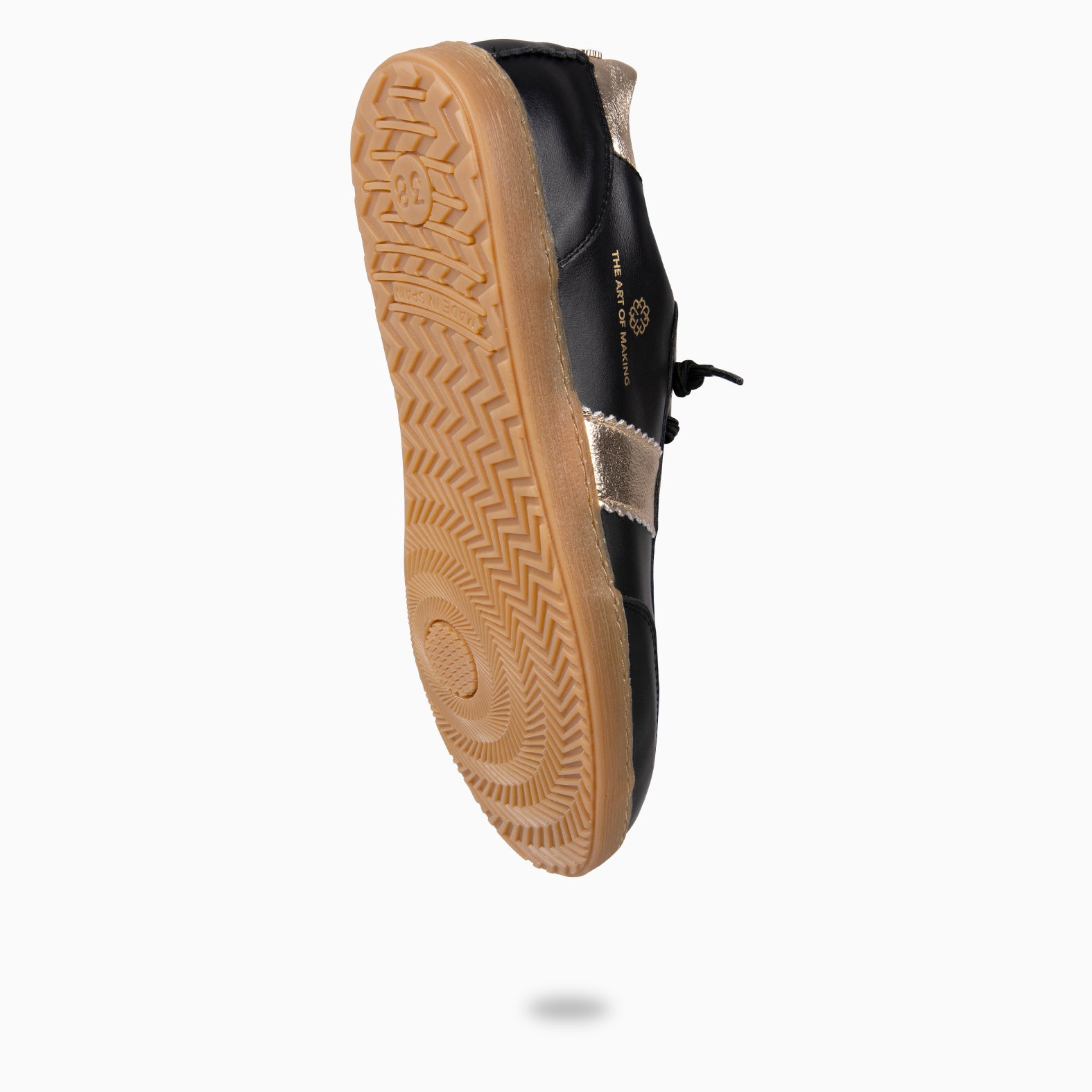 STÜDIO 01 - DEPORTIVOS NEGRO - miMaO ®