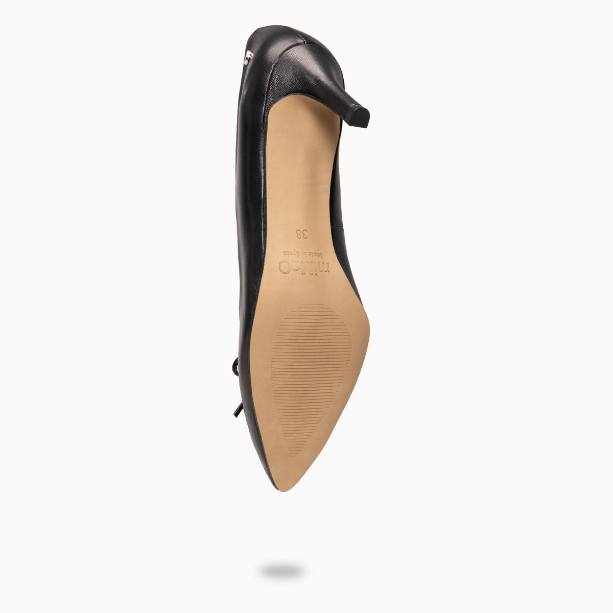 MONI - ZWART Leren pumps met dunne hak en strik