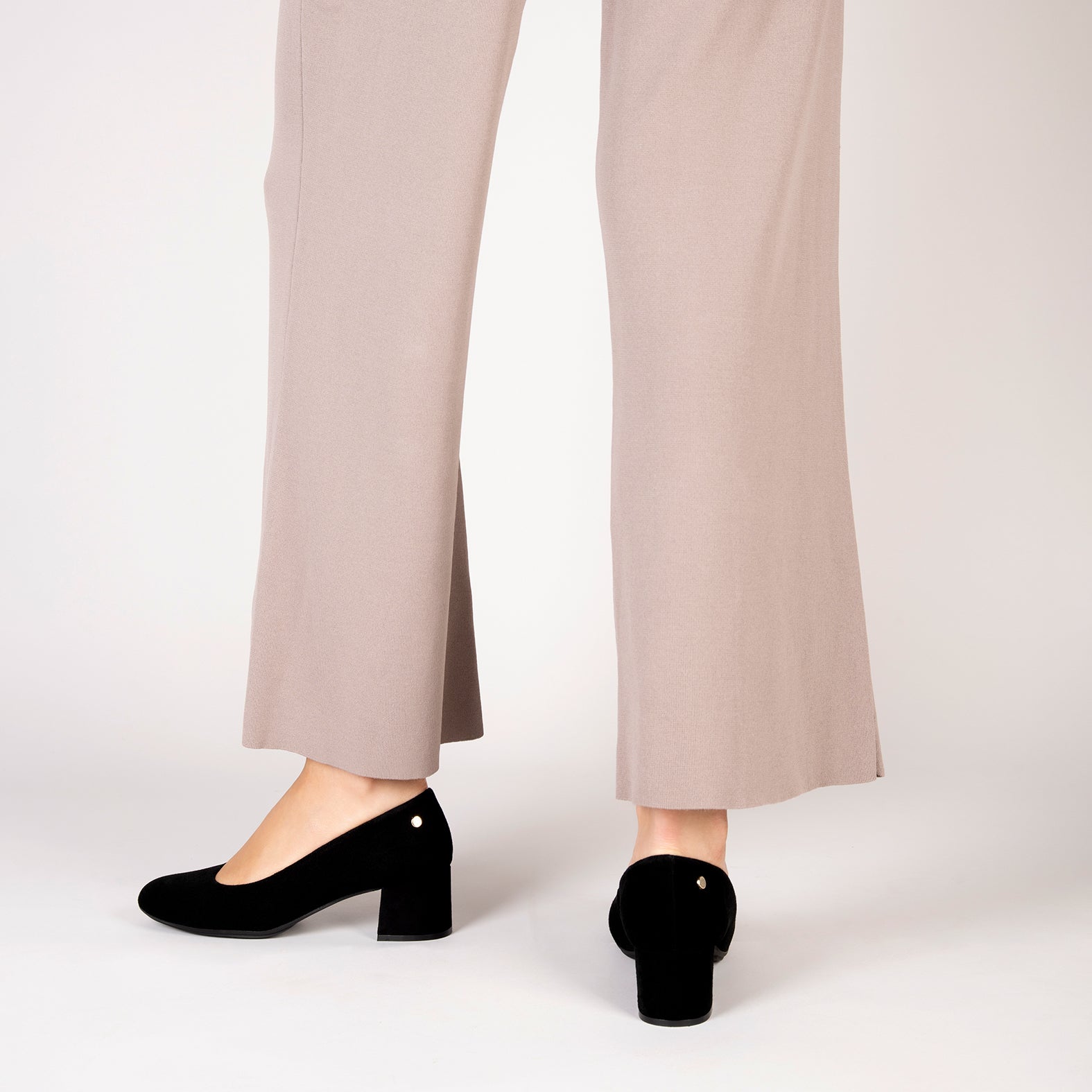 URBAN ROUND - ANTHRACITE suede leather low heels