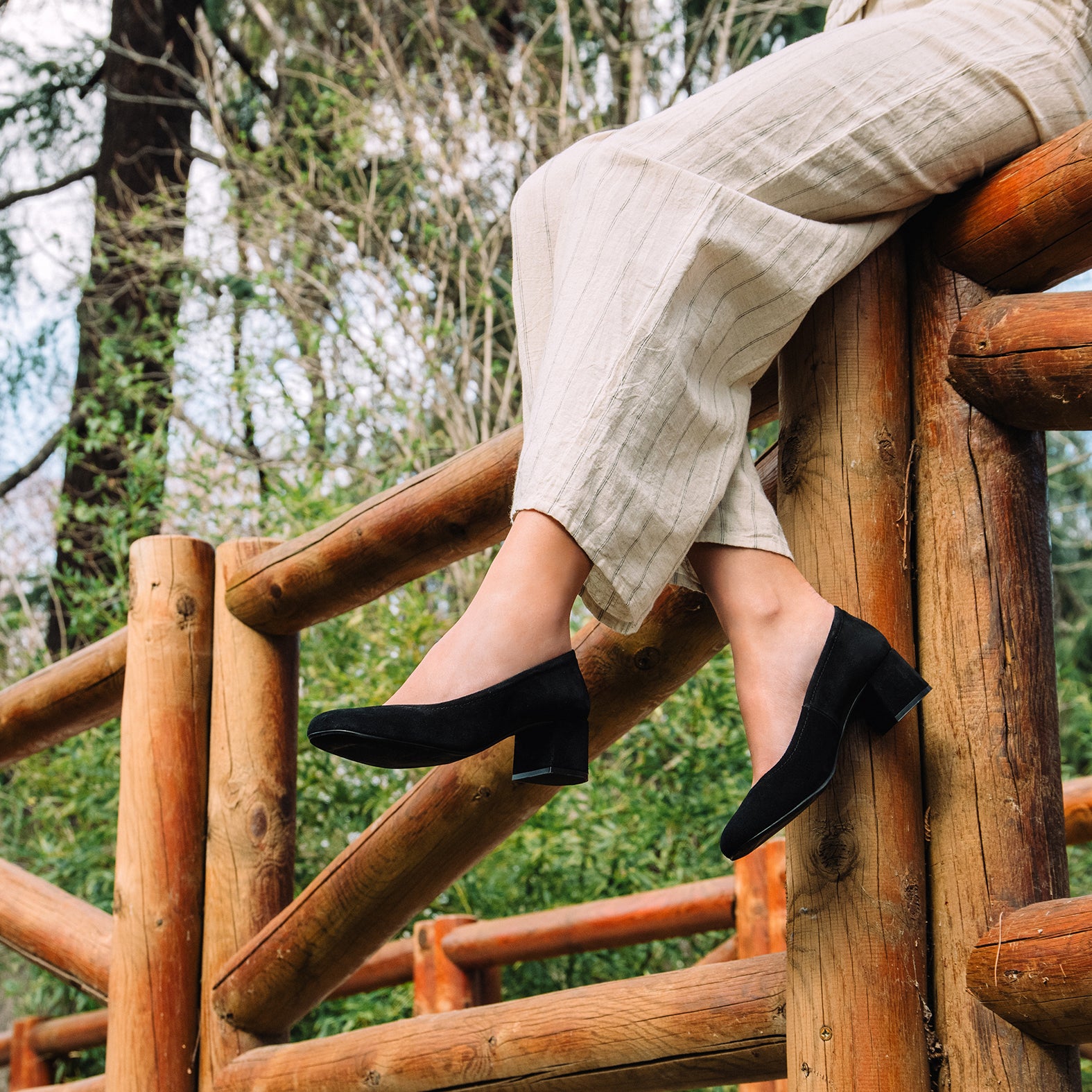 URBAN BARESOFT - BLACK WIDE HEEL SHOES