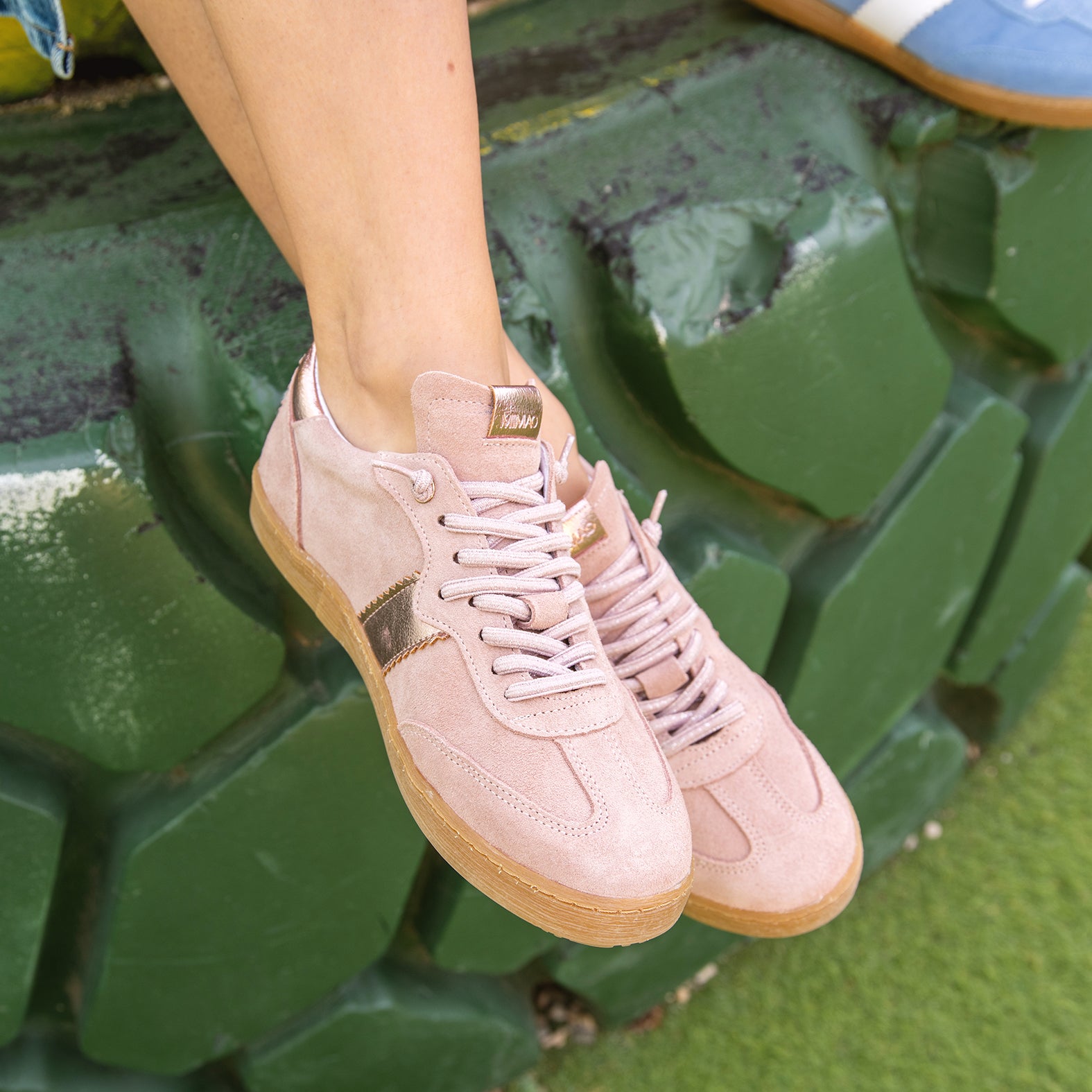 STÜDIO 01 - DEPORTIVOS ROSA PALO