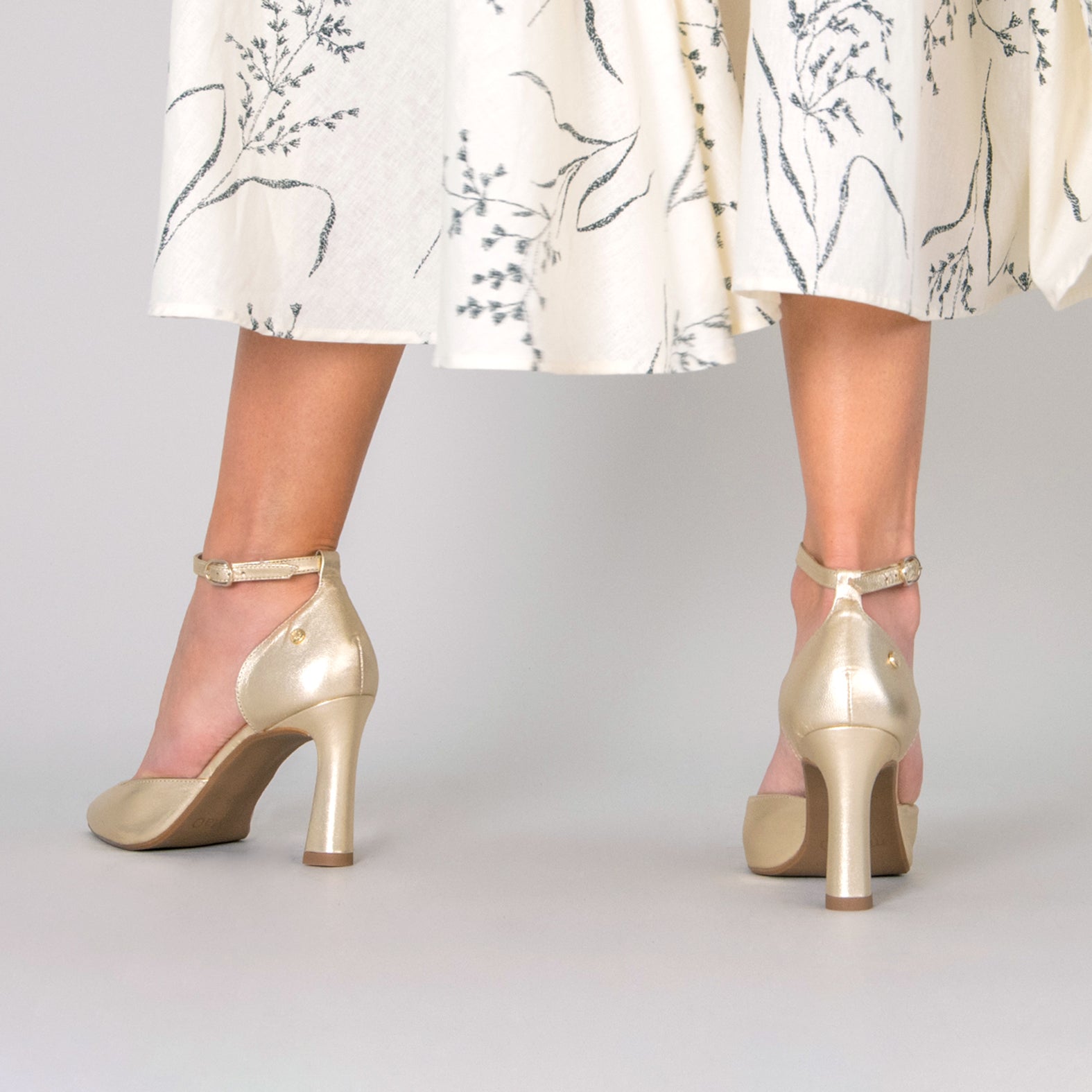 AINHOA - GOLDEN ELEGANT HEELS