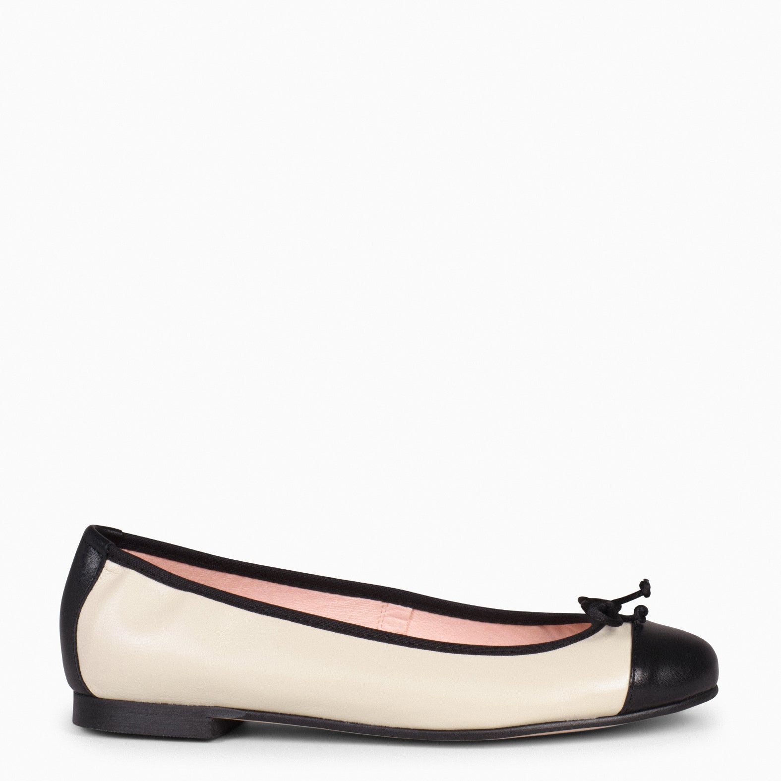 BALLET – WHITE ballerina flats with black toe