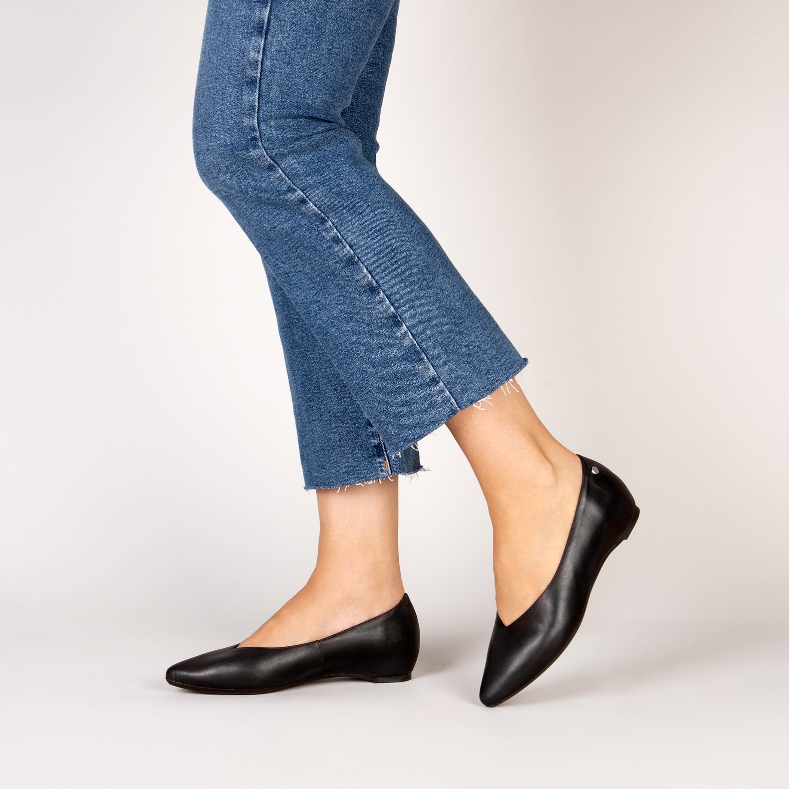 URBAN WEDGE – BROWN shoes with hidden wedge