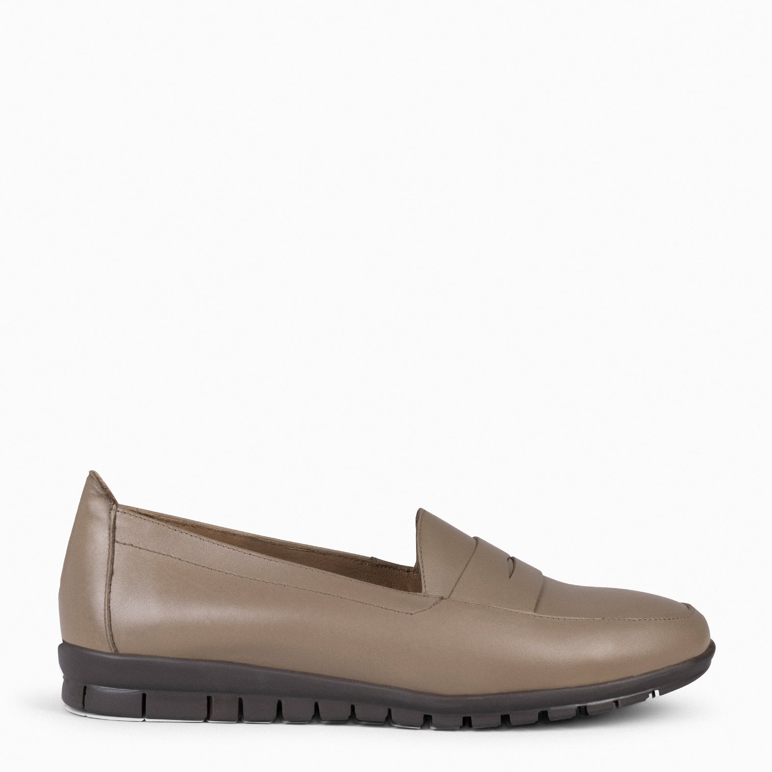 360 – TAUPE moccasins with mask