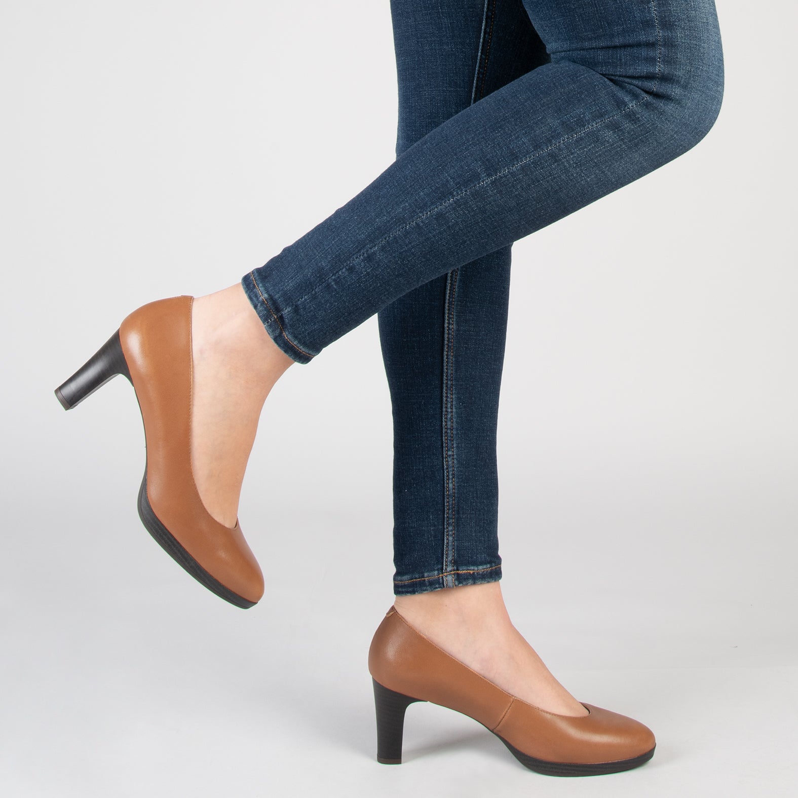 URBAN FLIGHT – BROWN high heels with platform