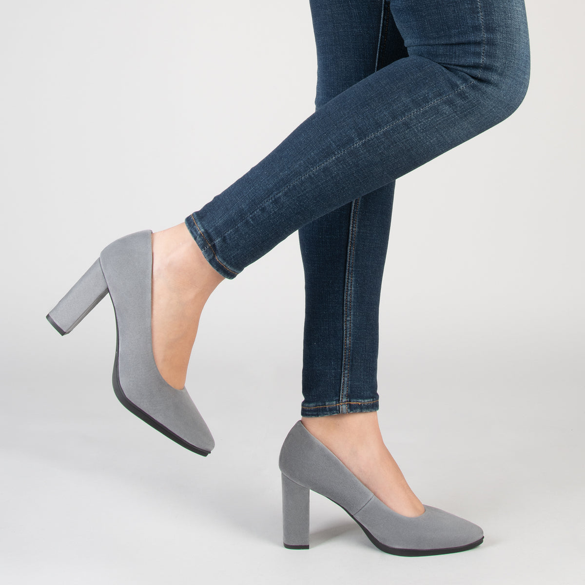 URBAN – Zapatos de tacón alto de ante GRIS