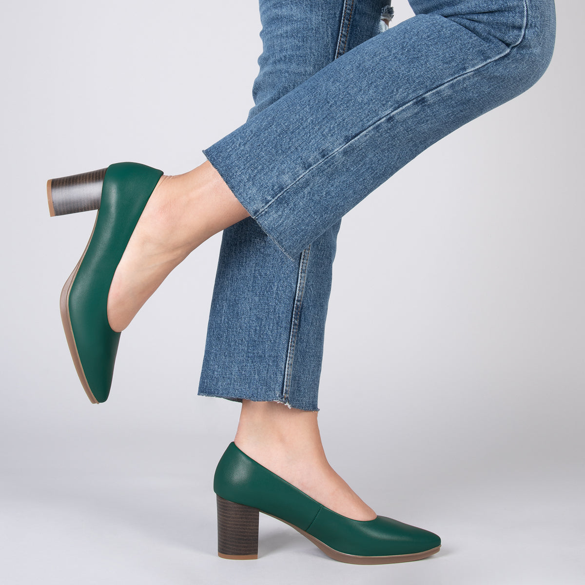 URBAN S SALON – Zapatos de tacón medio de napa VERDE BOTELLA