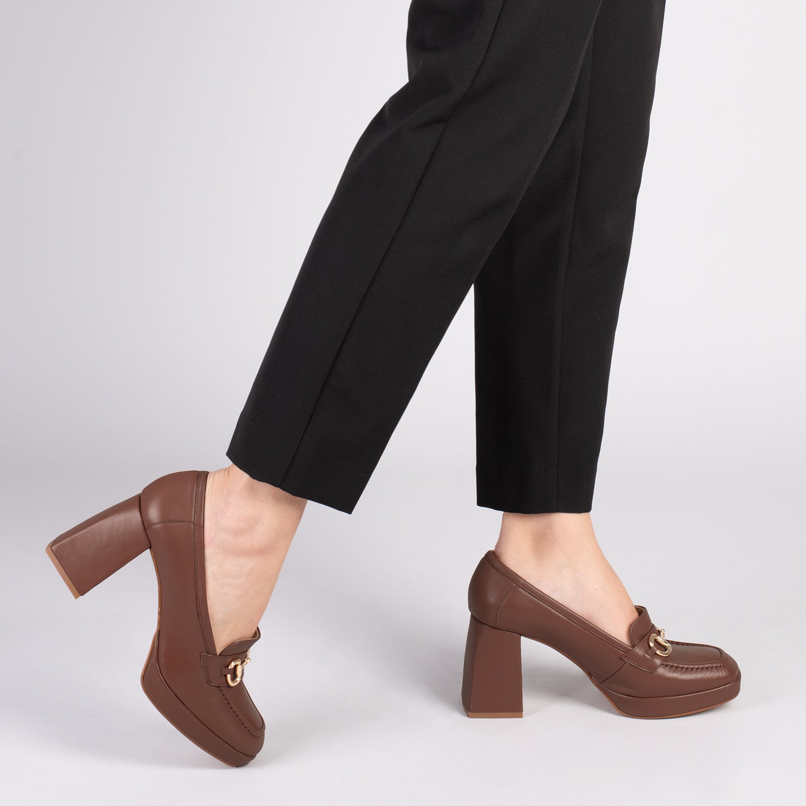 ANNETTE – Mocassins pour femme à talon et plateforme MARRON