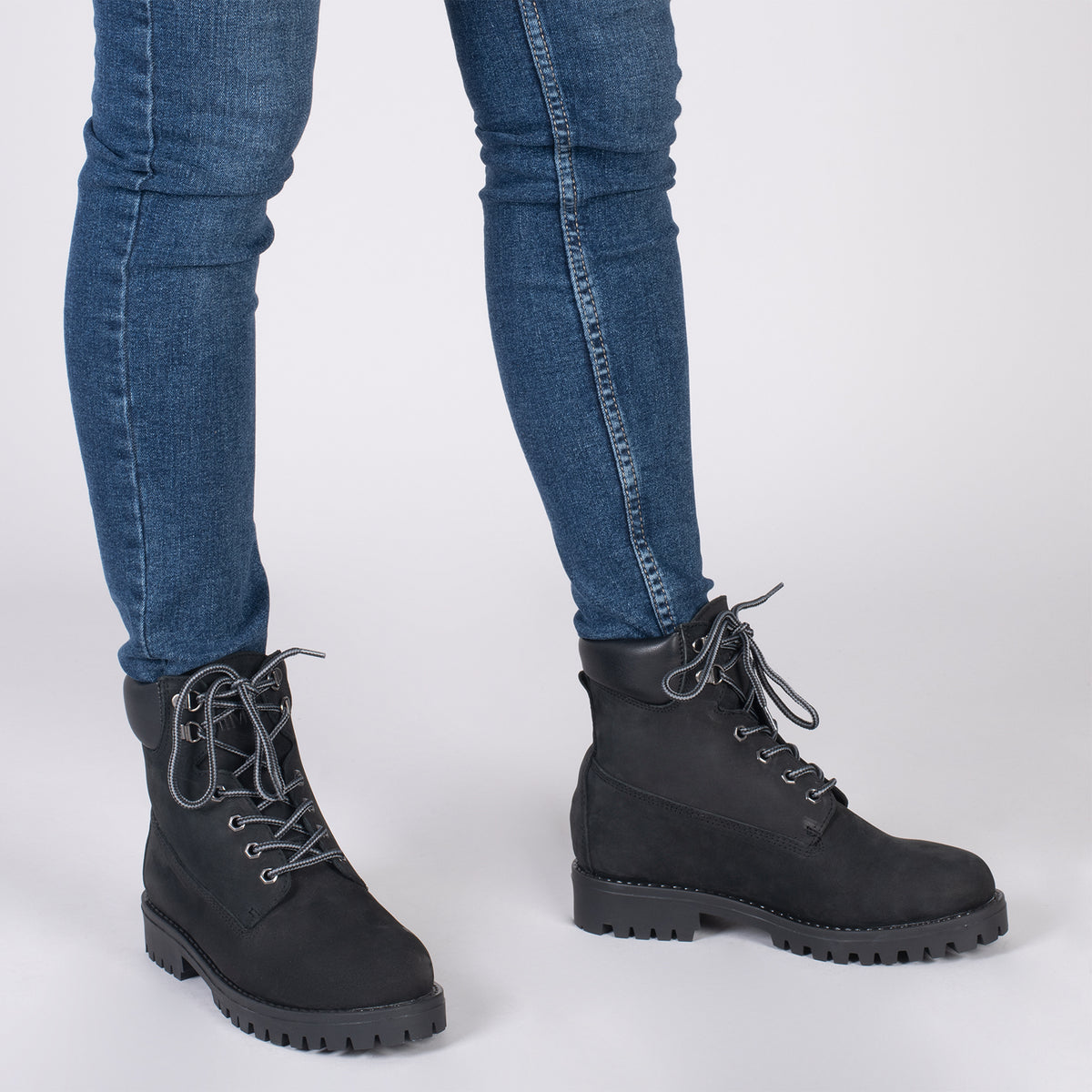 AVIADOR – Botas de montaña para mujer nobuck NEGRO