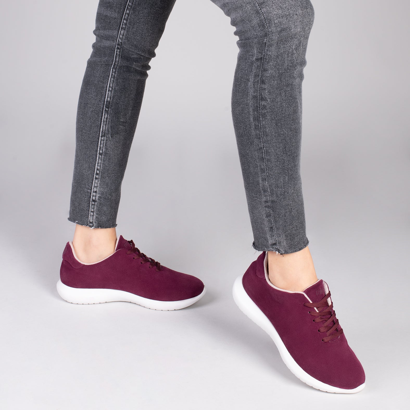 WALK – Zapatillas cómodas de mujer BURDEOS