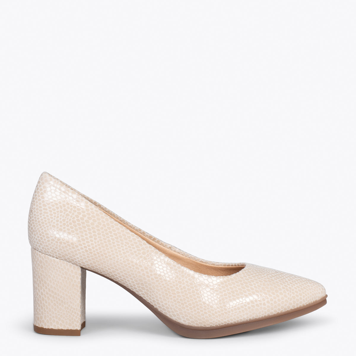 URBAN S ROYAL – BEIGE laminated suede mid heel