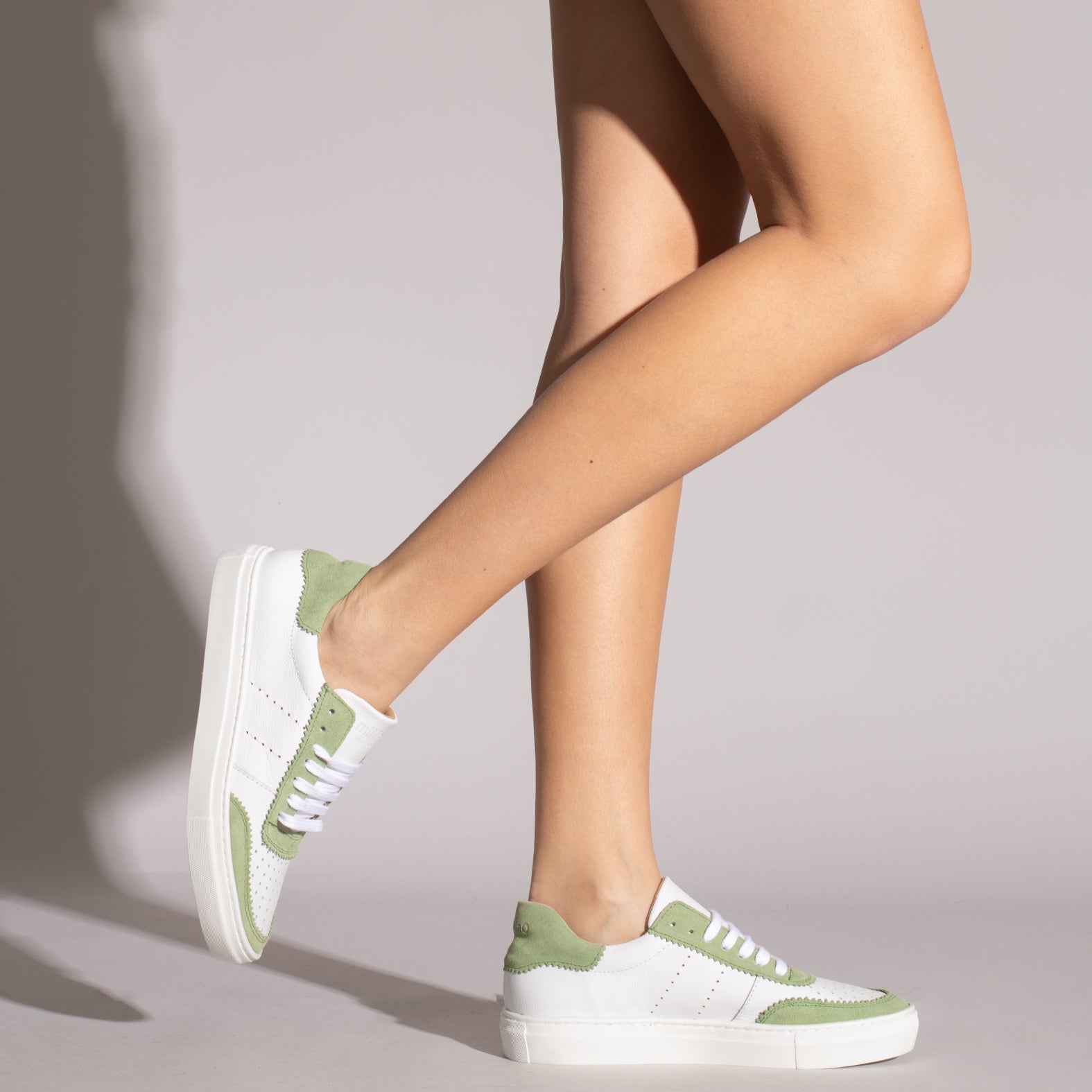 ROLLER Zapatillas Blancas de mujer con festón VERDE