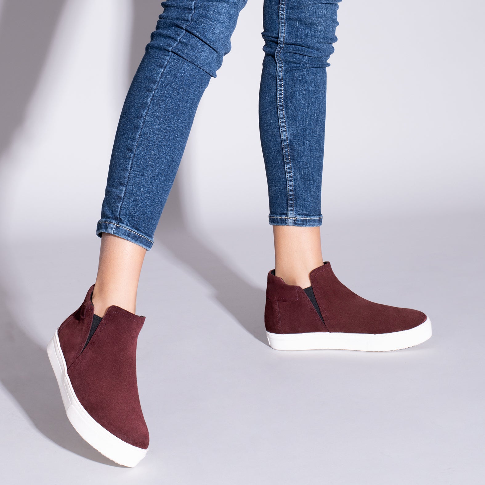 STREET - Botines deportivos hidrófugos BURDEOS