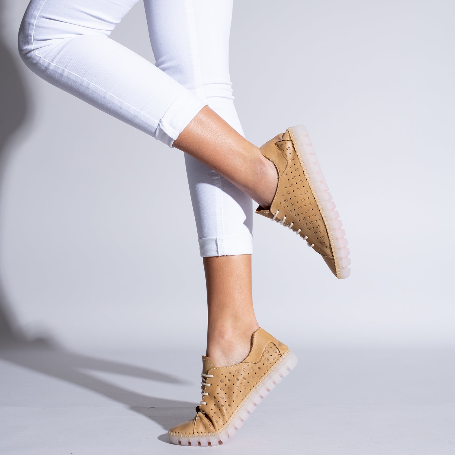 FLOR Zapatilla Extra Flexible CUERO