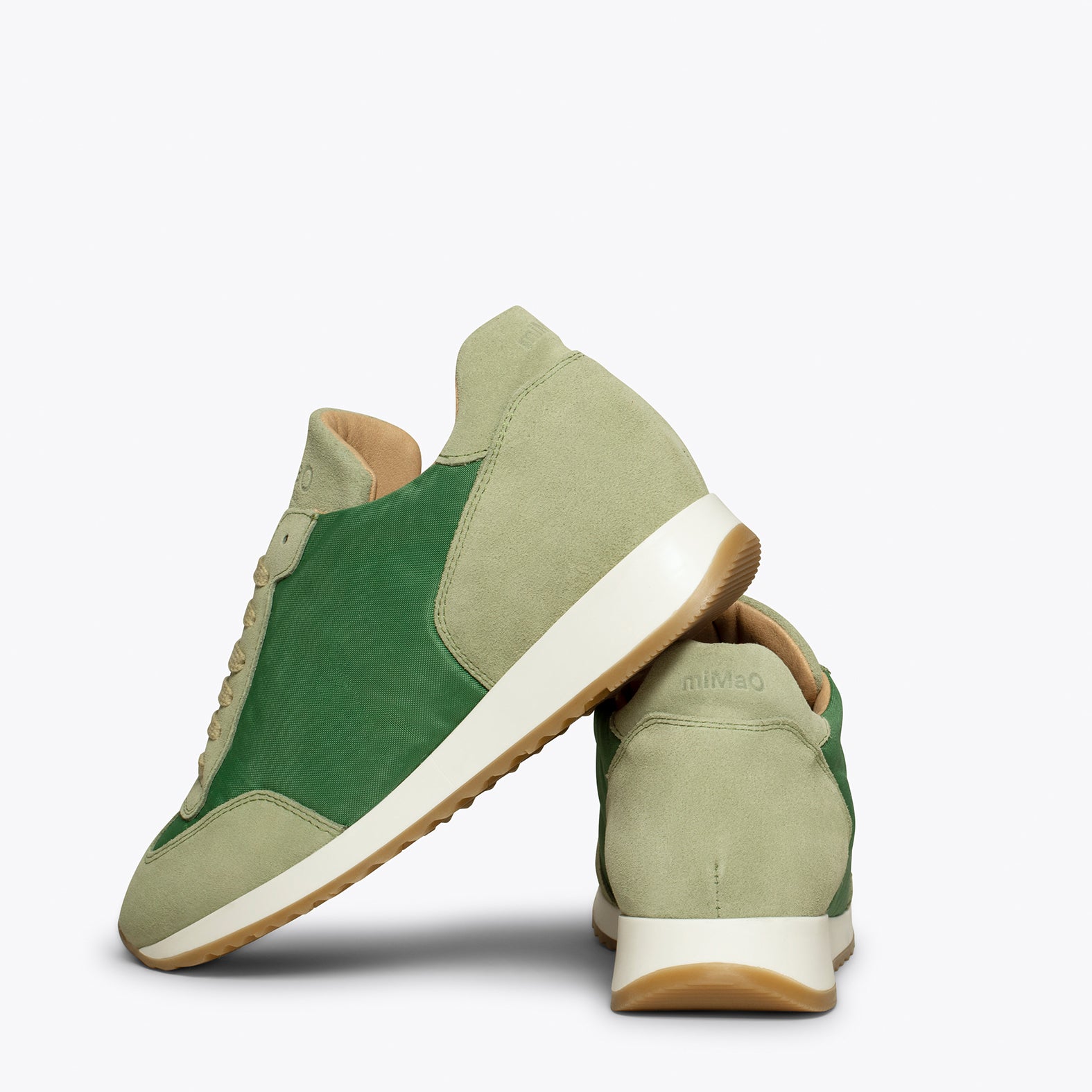 CASUAL – Deportiva de piel VERDE con nylon – Memory Absorber Foam