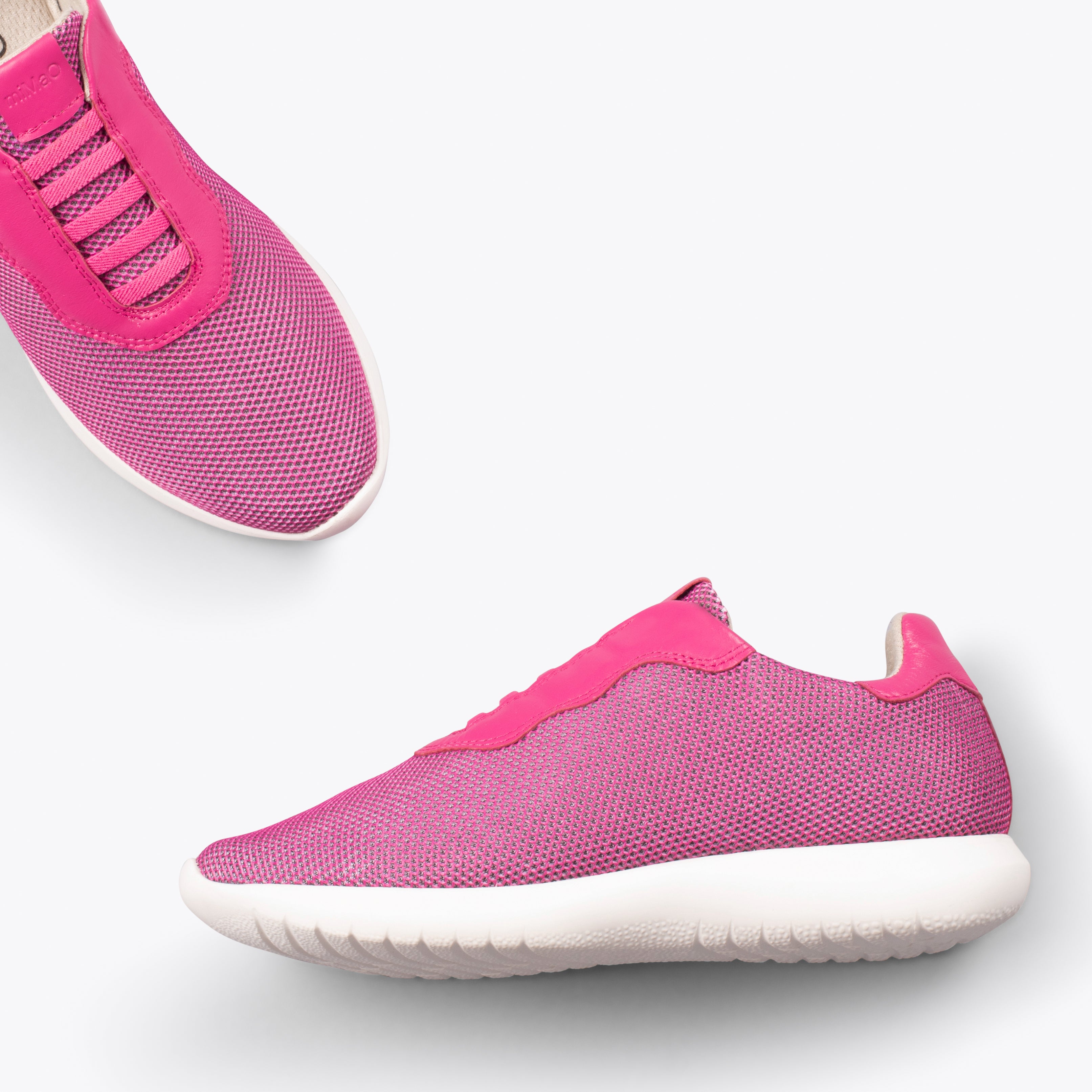 SPORT – FUCHSIA comfortable sock-free sneakers