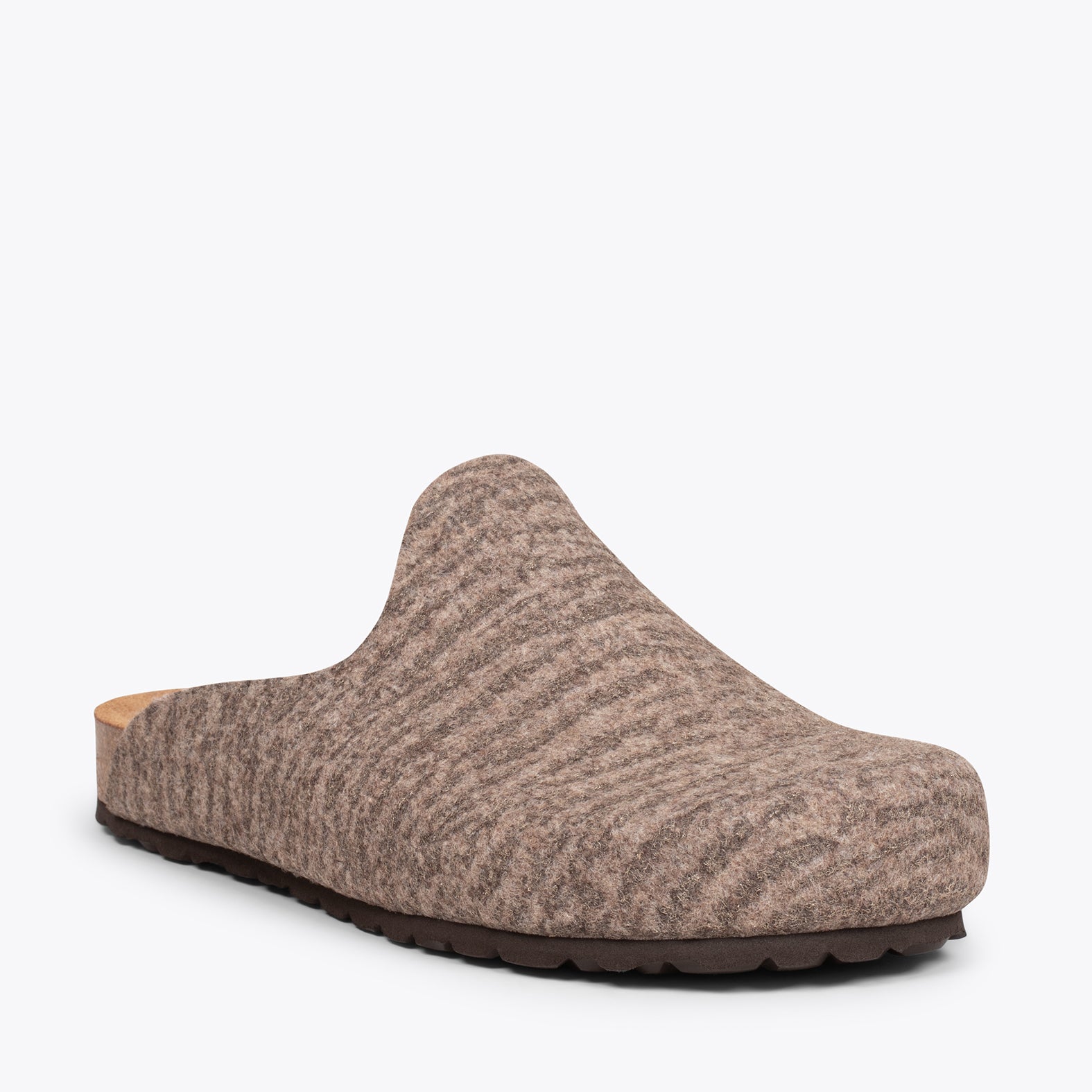 SWEET HOME MAN – BROWN home slipper for men