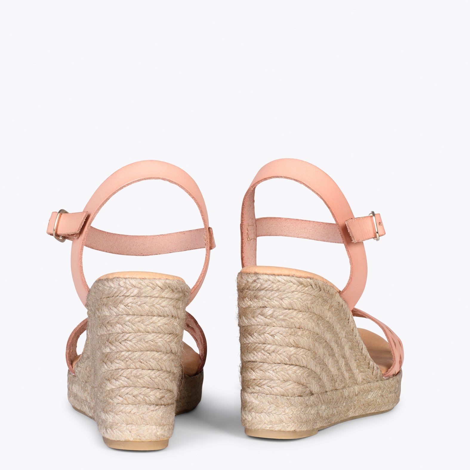 OASIS – Cuñas de esparto tostado con trenza NUDE