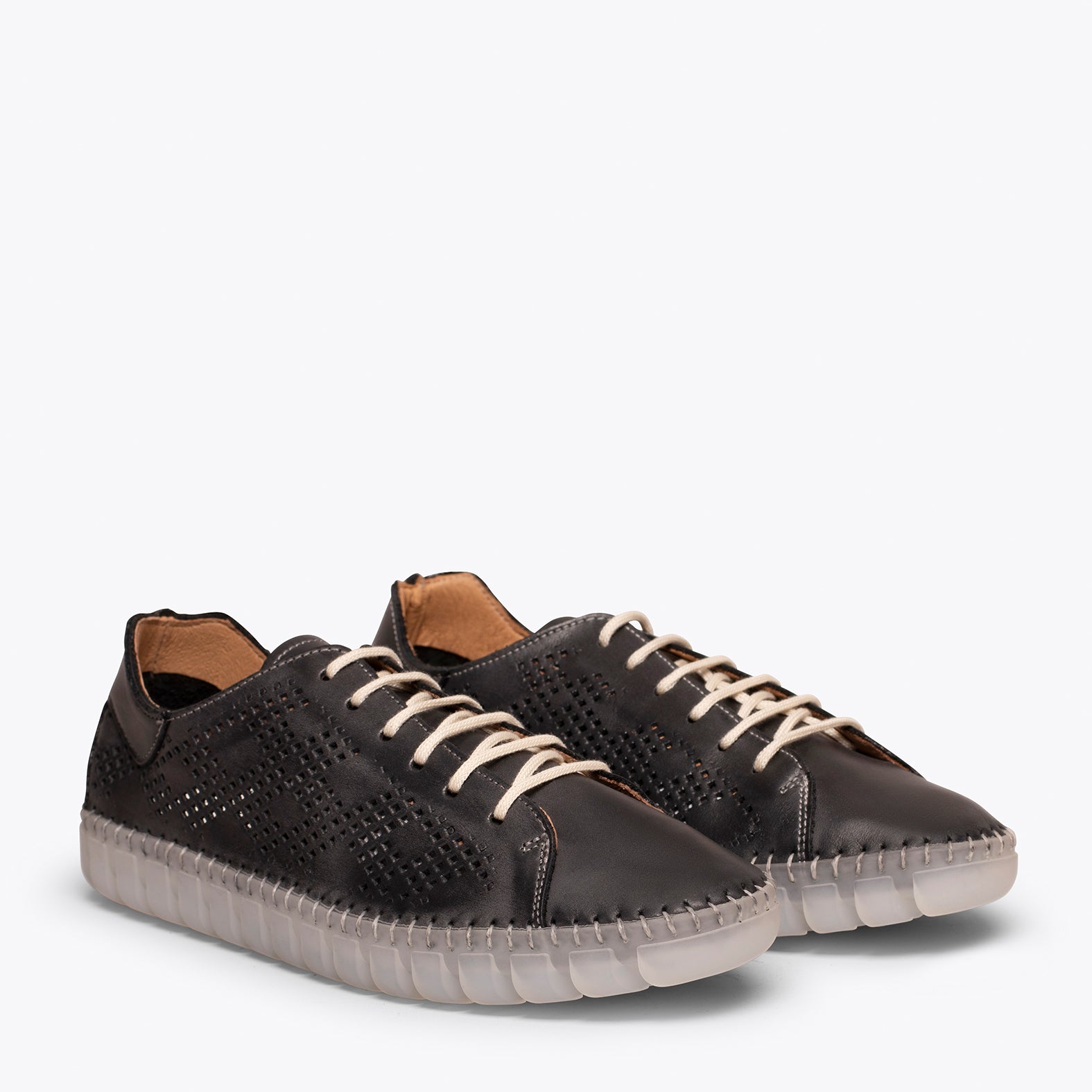 FLEXY – BLACK extra flexible sneaker