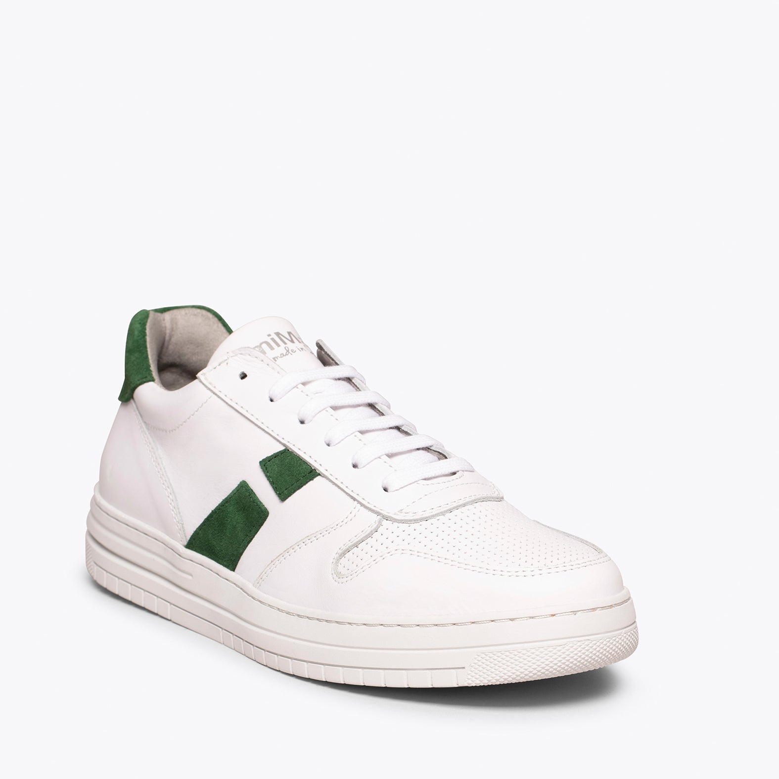 zapatillas blancas de mujer