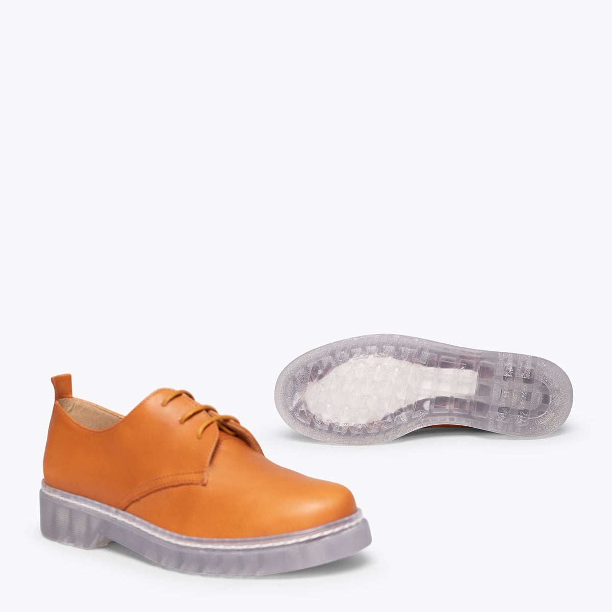 INGLÉS – Zapato de mujer con cordones CAMEL