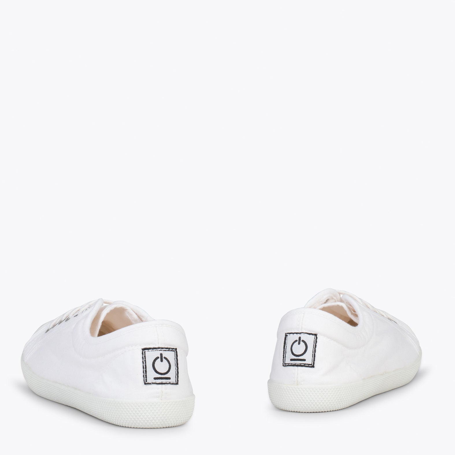 BAOBAB – WHITE BCI cotton sneakers from IO&GO