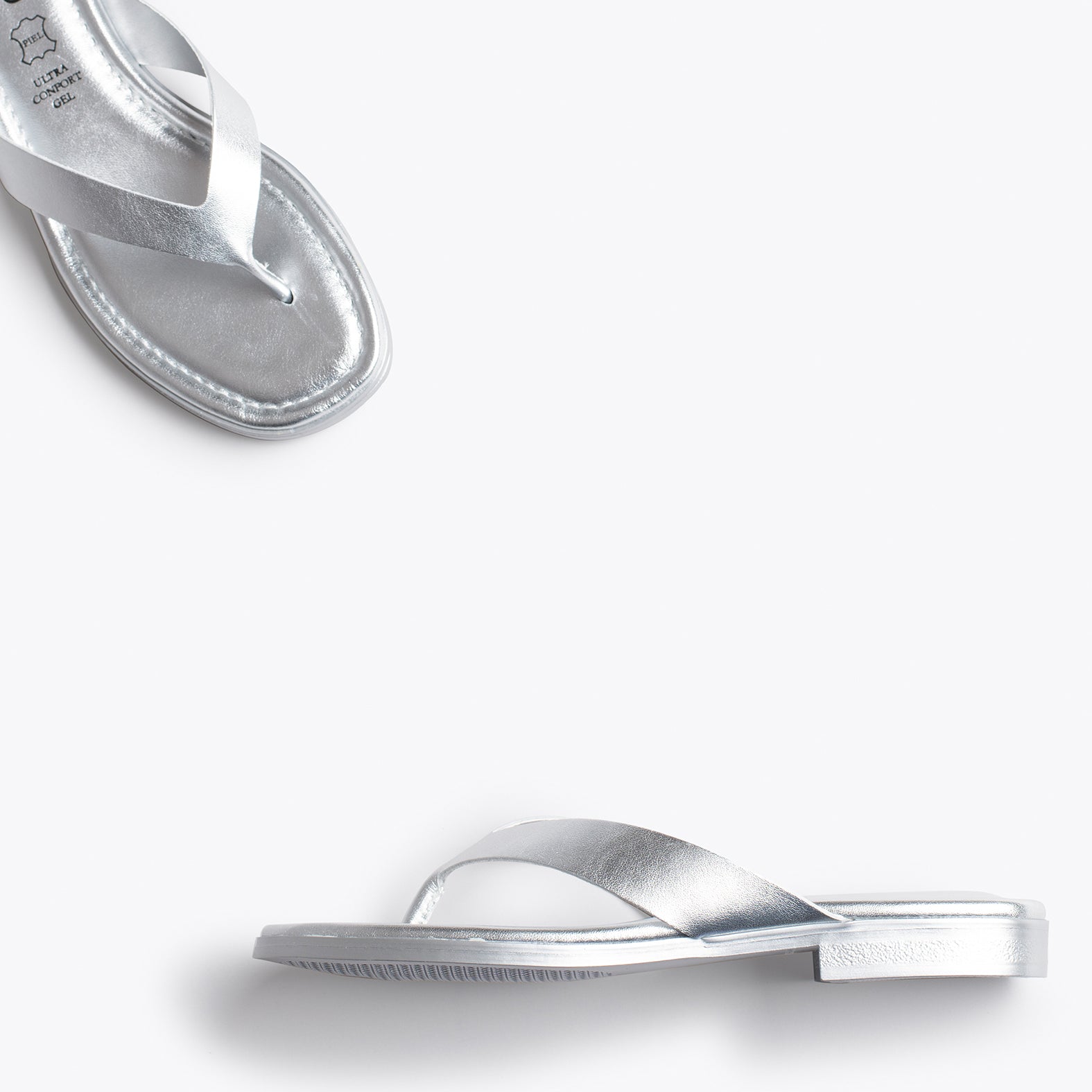 FLIP FLOP - Sandalias de dedo planas PLATA