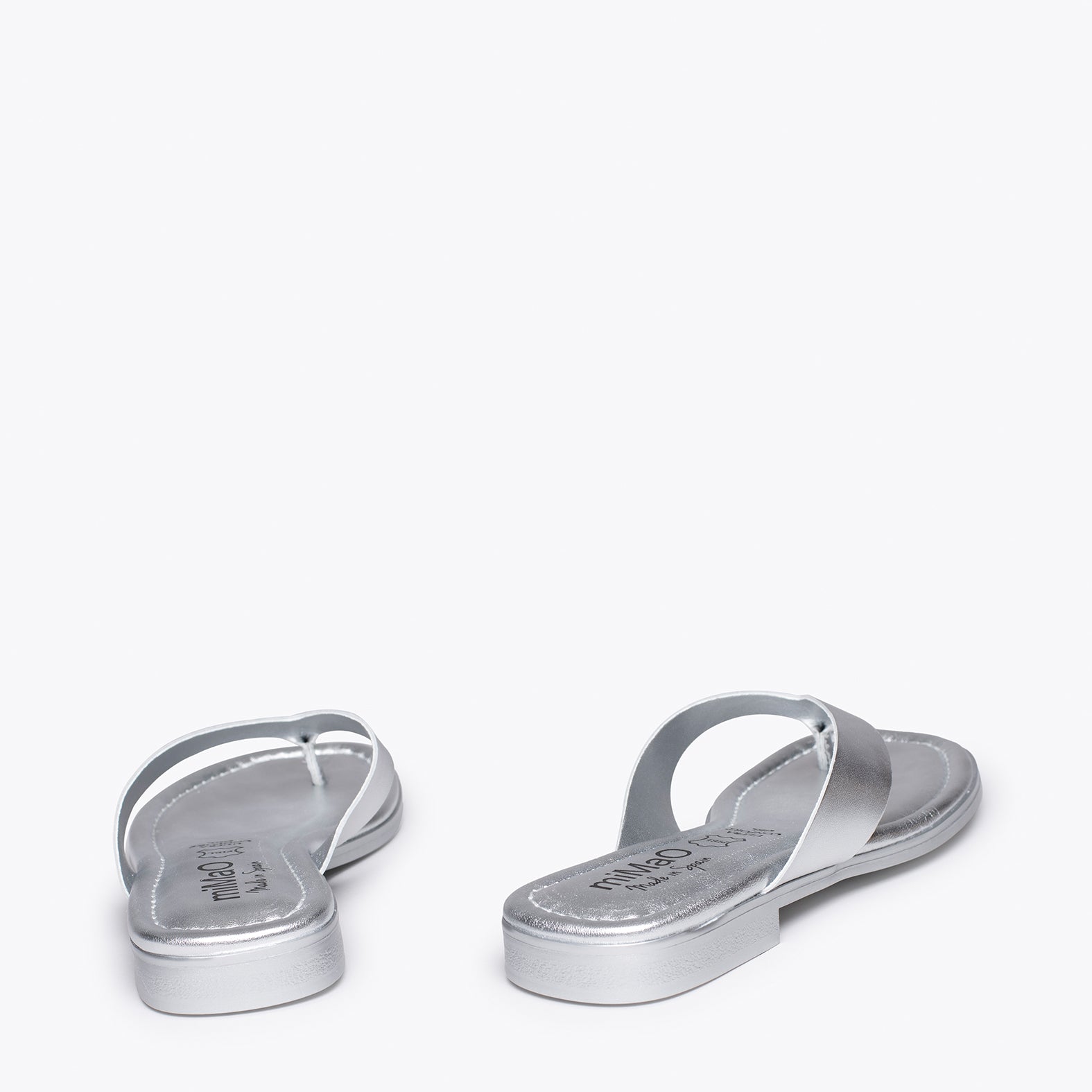 FLIP FLOP - Sandalias de dedo planas PLATA