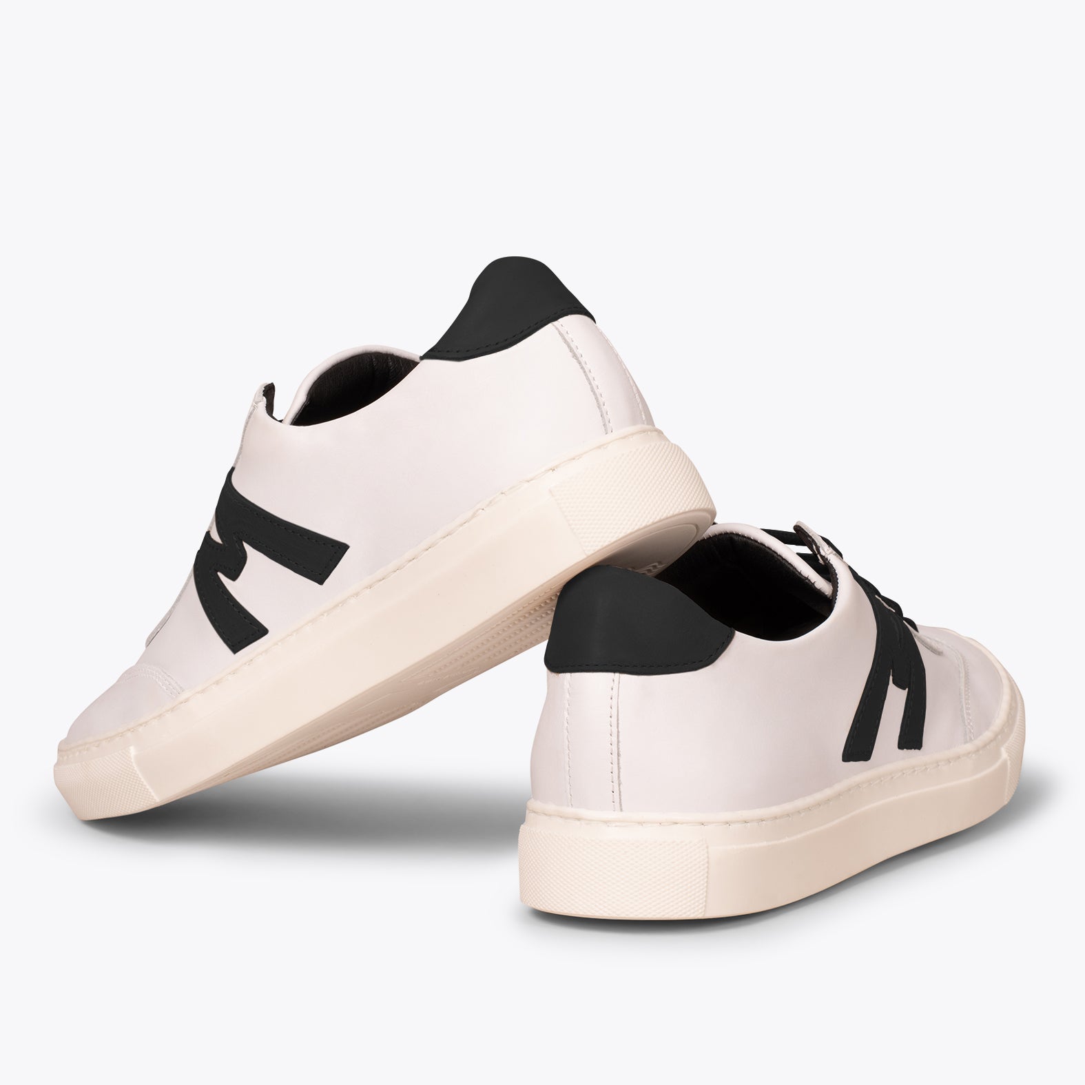 MÓNACO Zapatillas casual de hombre con logo en NEGRO