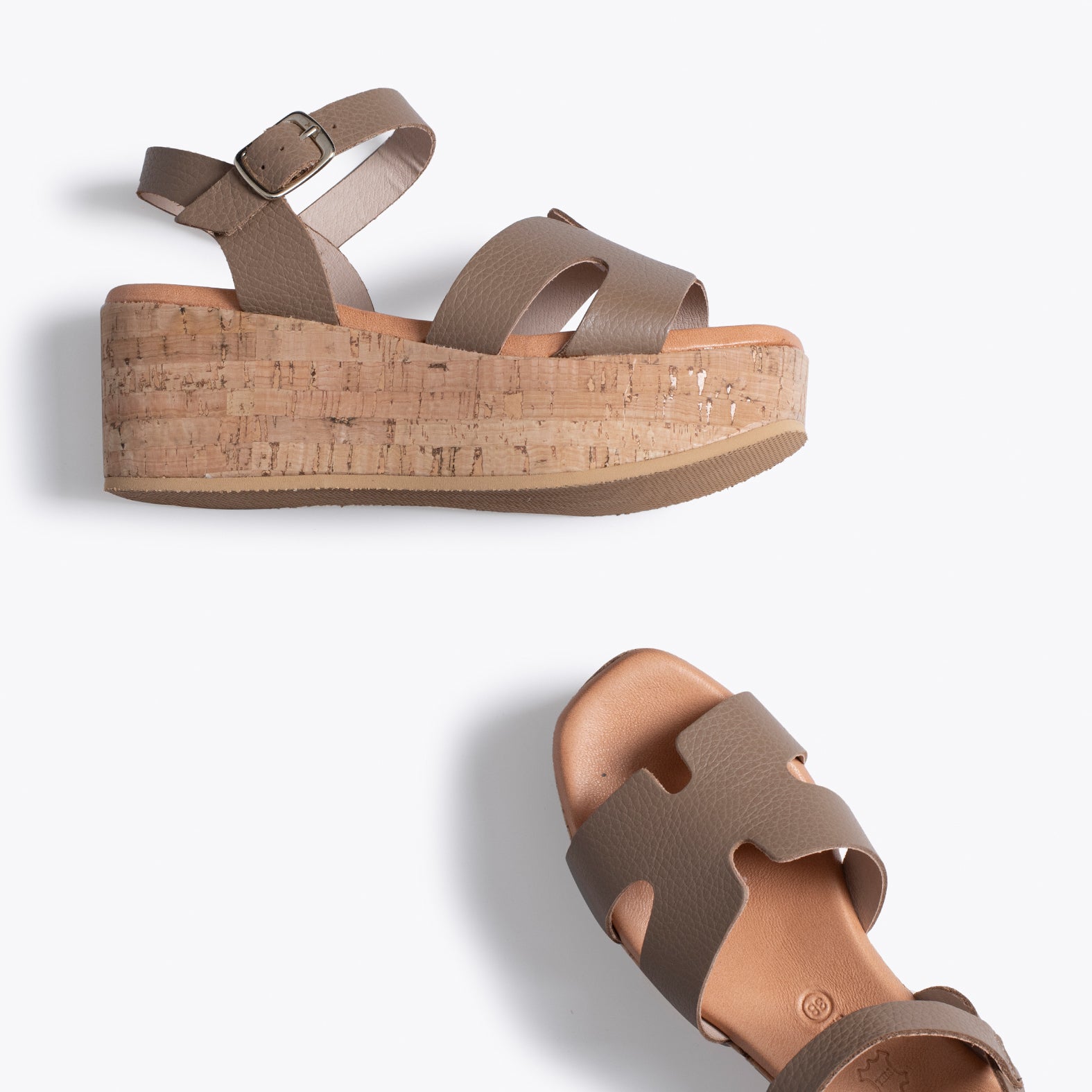 HACHE – Sandalia con cuña de corcho TAUPE