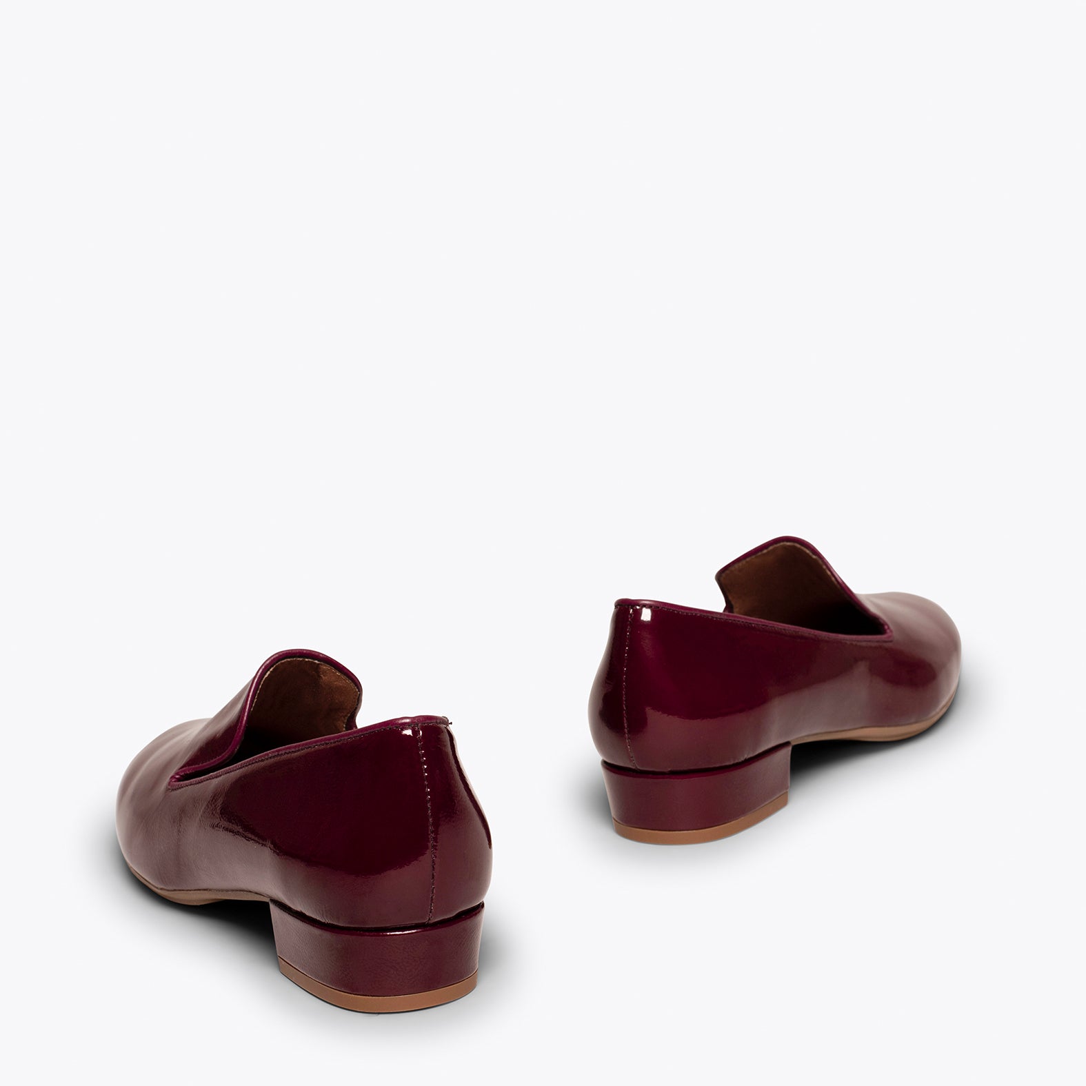 OPERA Loafer de mujer Burdeos de charol - miMaO ®