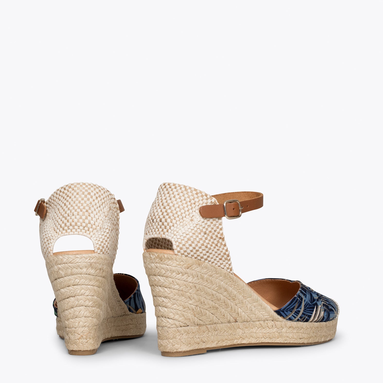 CONIL – tropical BLUE linen espadrille